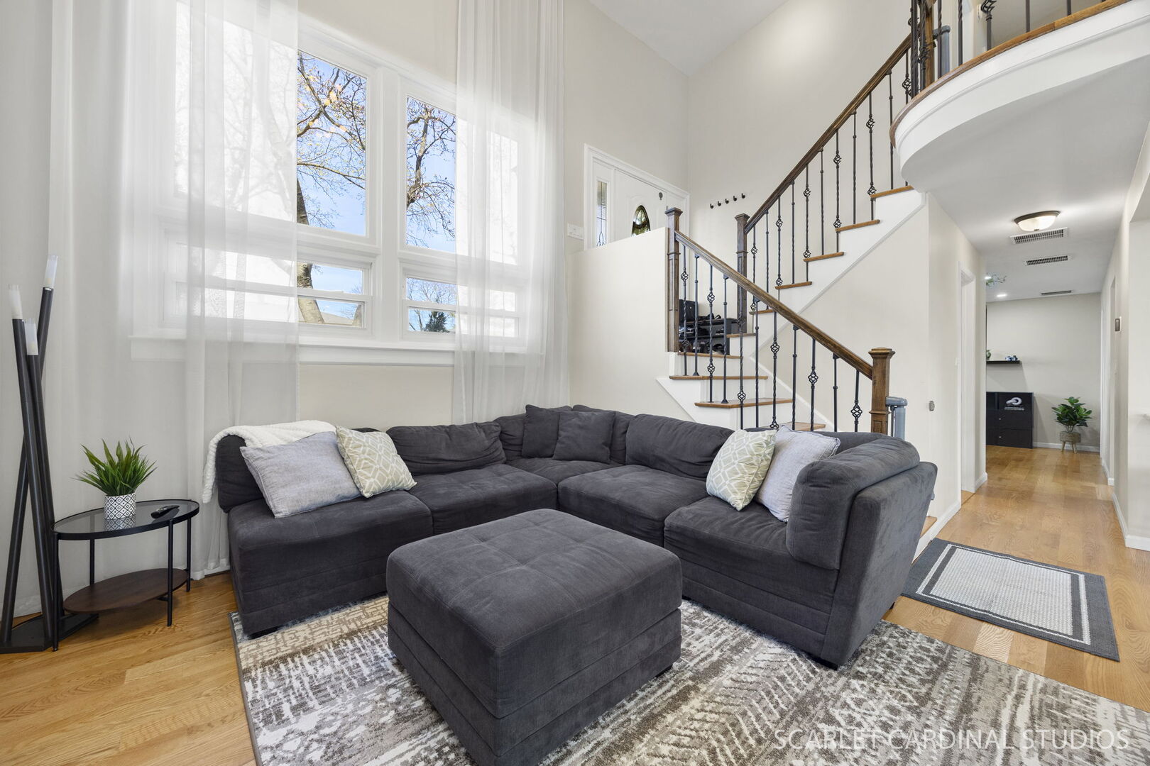 1003 E Alder Lane, Mount Prospect, IL 60056