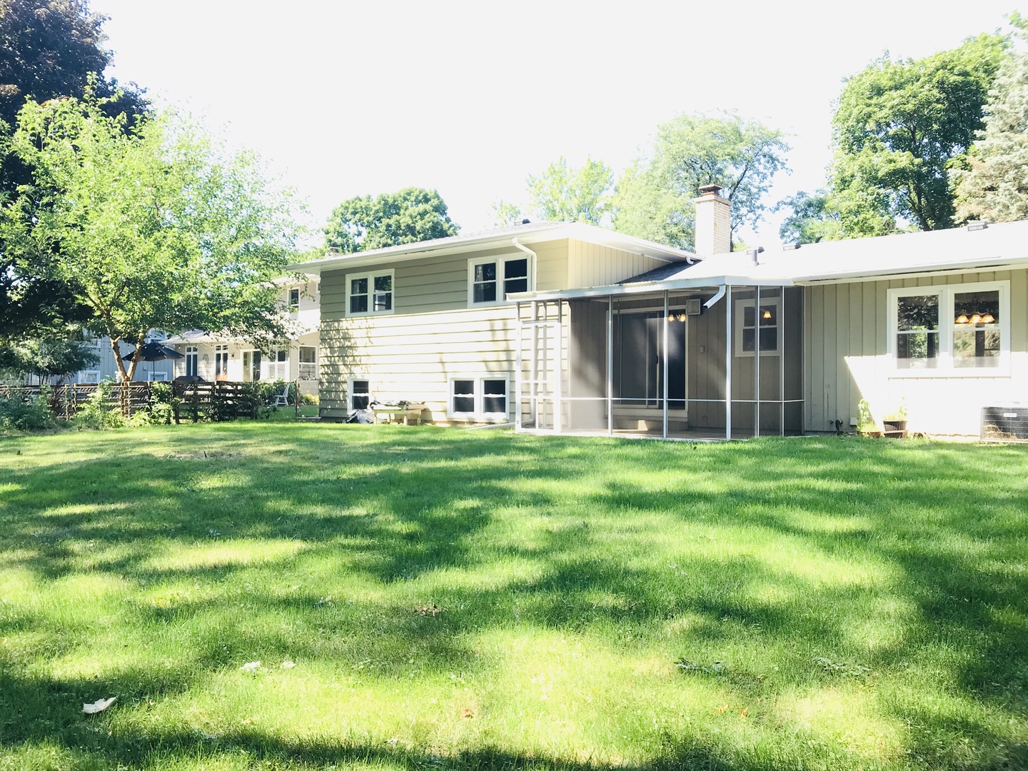 724 Burning Tree Lane, Naperville, IL 60563