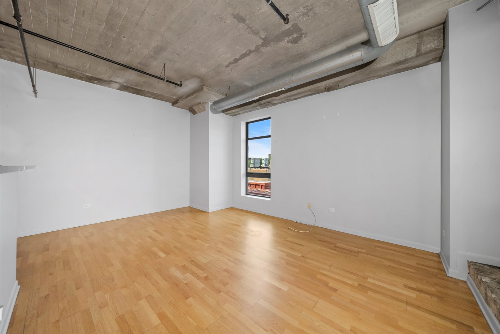 1550 S Blue Island Avenue #404, Chicago, IL 60608