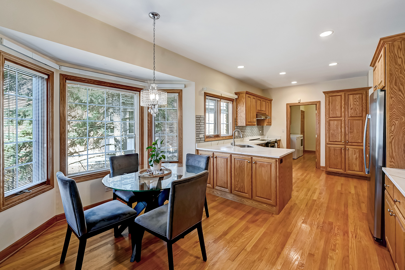 61 Berkshire Court, Burr Ridge, IL 60527