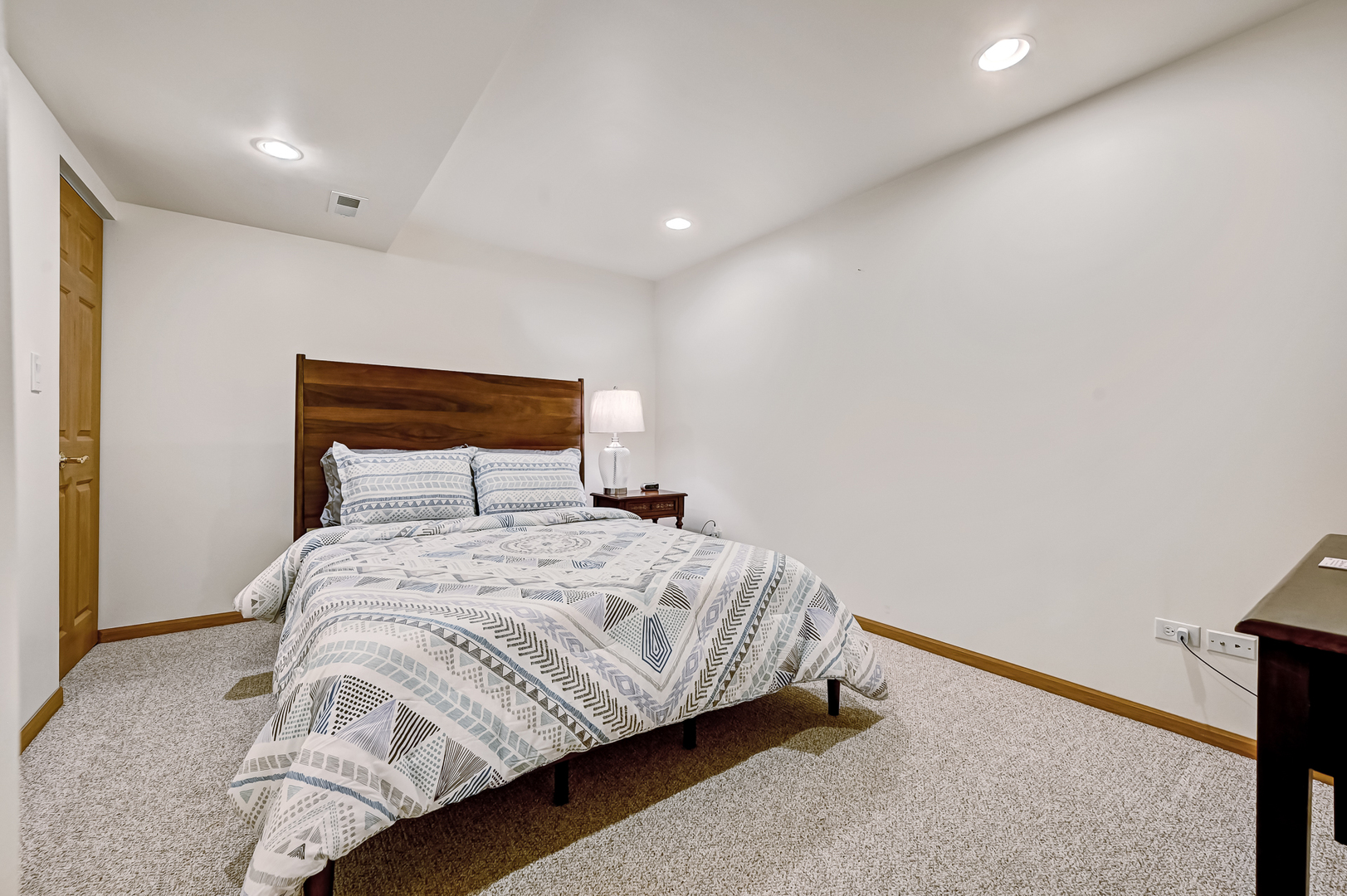 61 Berkshire Court, Burr Ridge, IL 60527