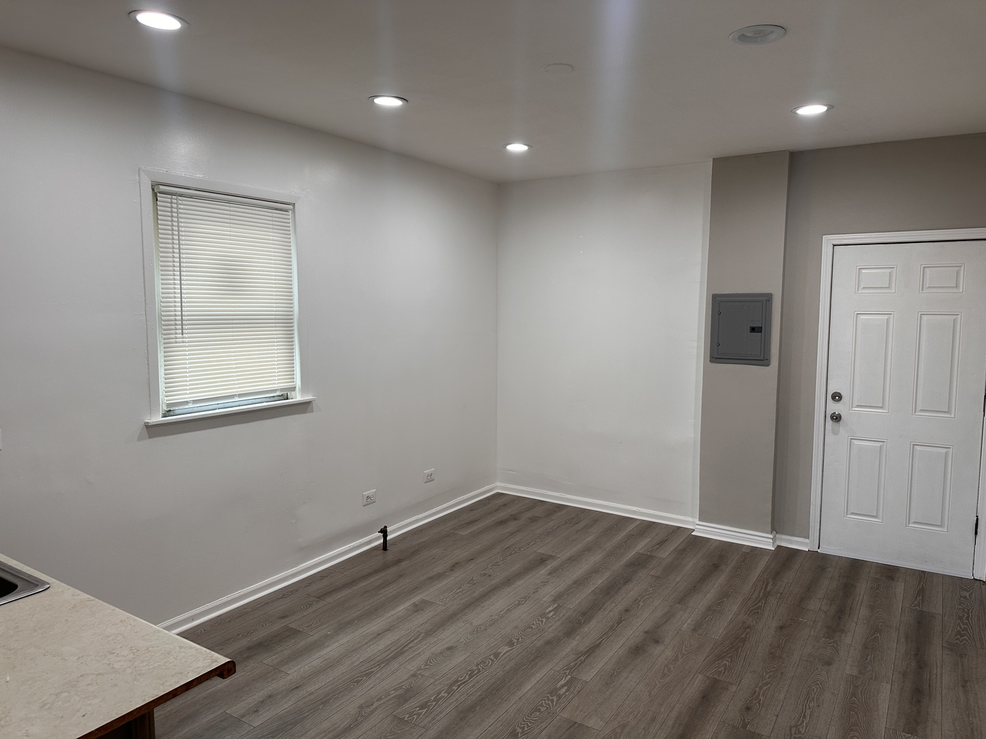 4942 S RACINE Avenue, Chicago, IL 60609