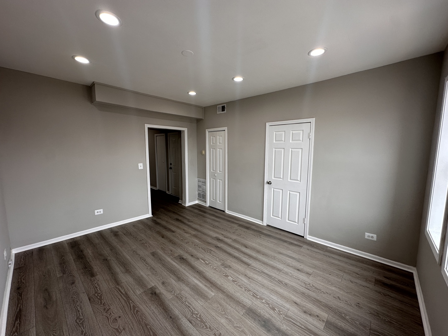 4942 S RACINE Avenue, Chicago, IL 60609