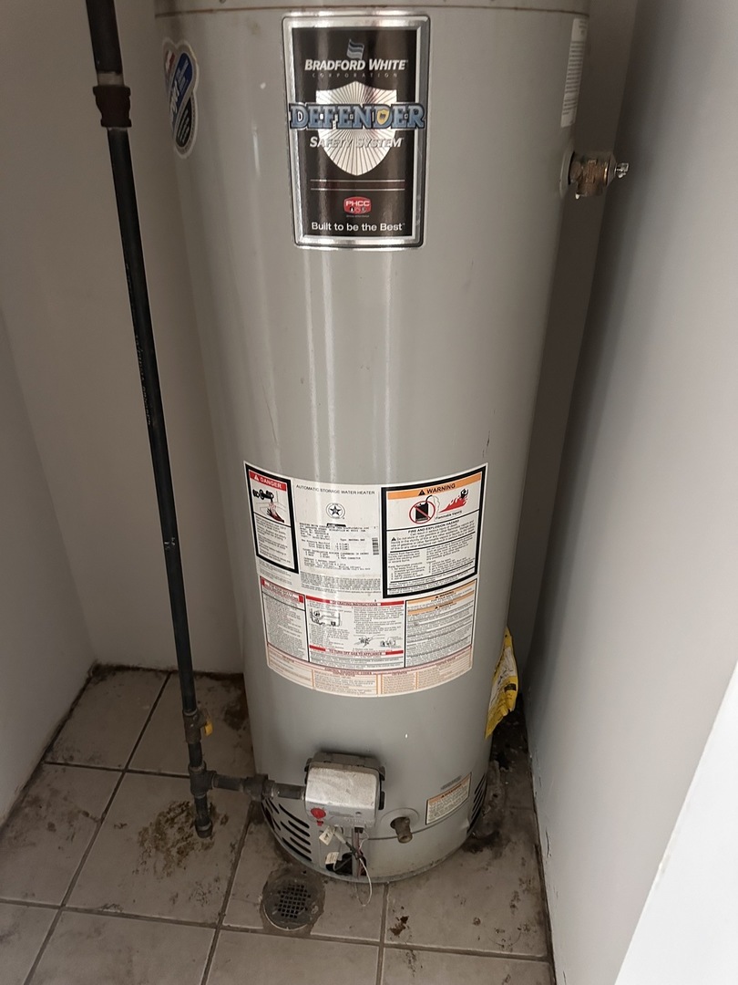 4942 S RACINE Avenue, Chicago, IL 60609