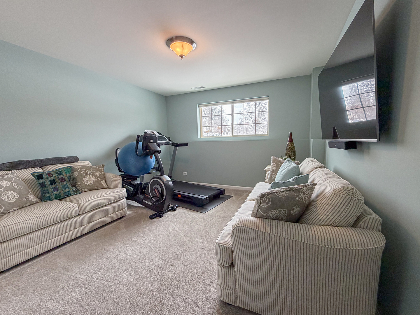 28W078 Shelburne Farms Drive, Winfield, IL 60190