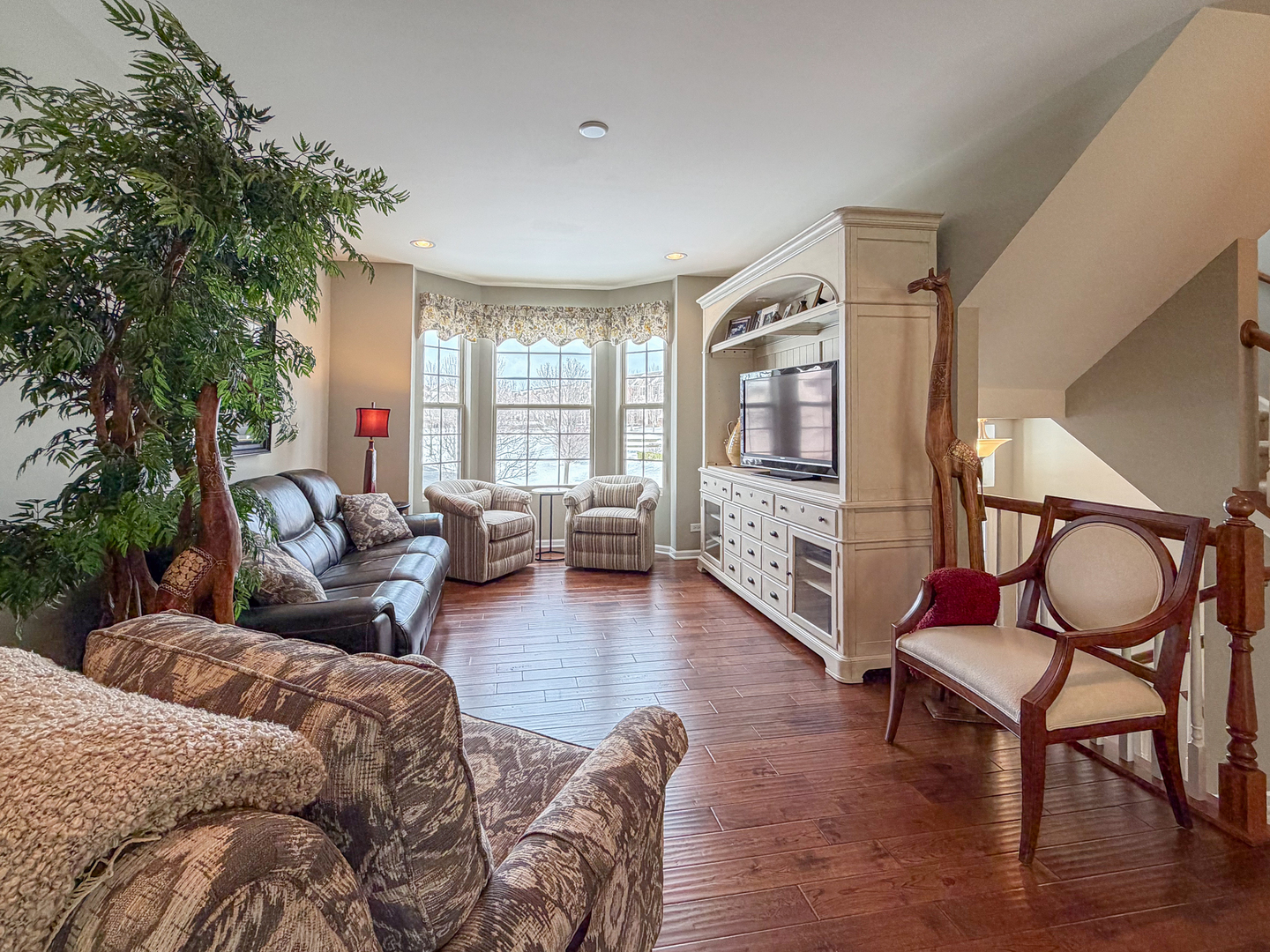 28W078 Shelburne Farms Drive, Winfield, IL 60190