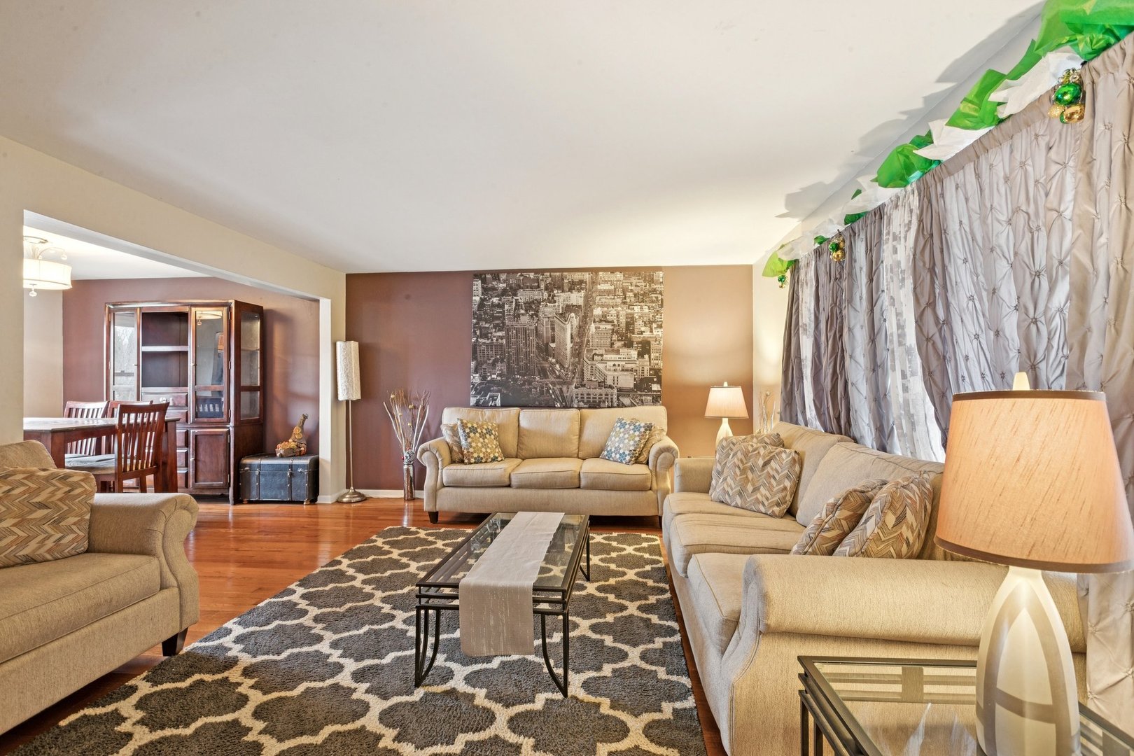 333 Grosvenor Court, Bolingbrook, IL 60440