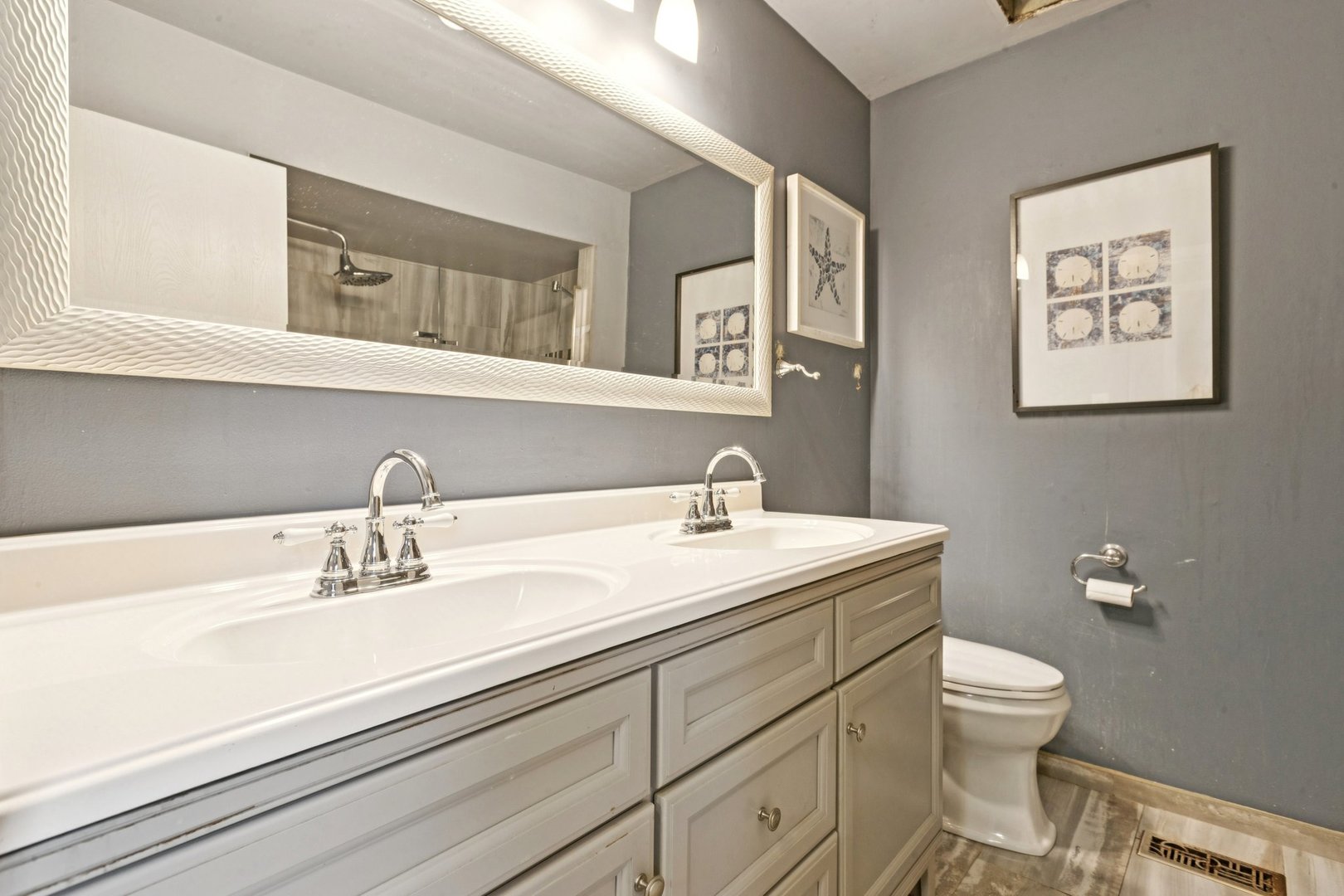 333 Grosvenor Court, Bolingbrook, IL 60440