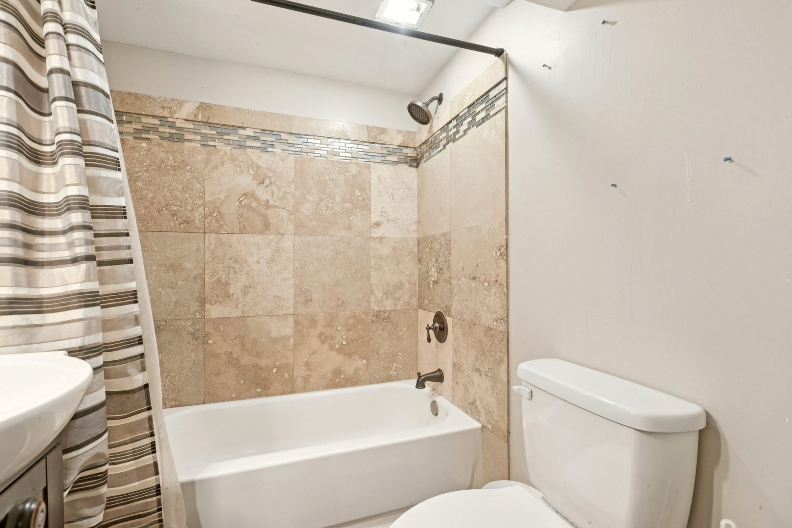 333 Grosvenor Court, Bolingbrook, IL 60440