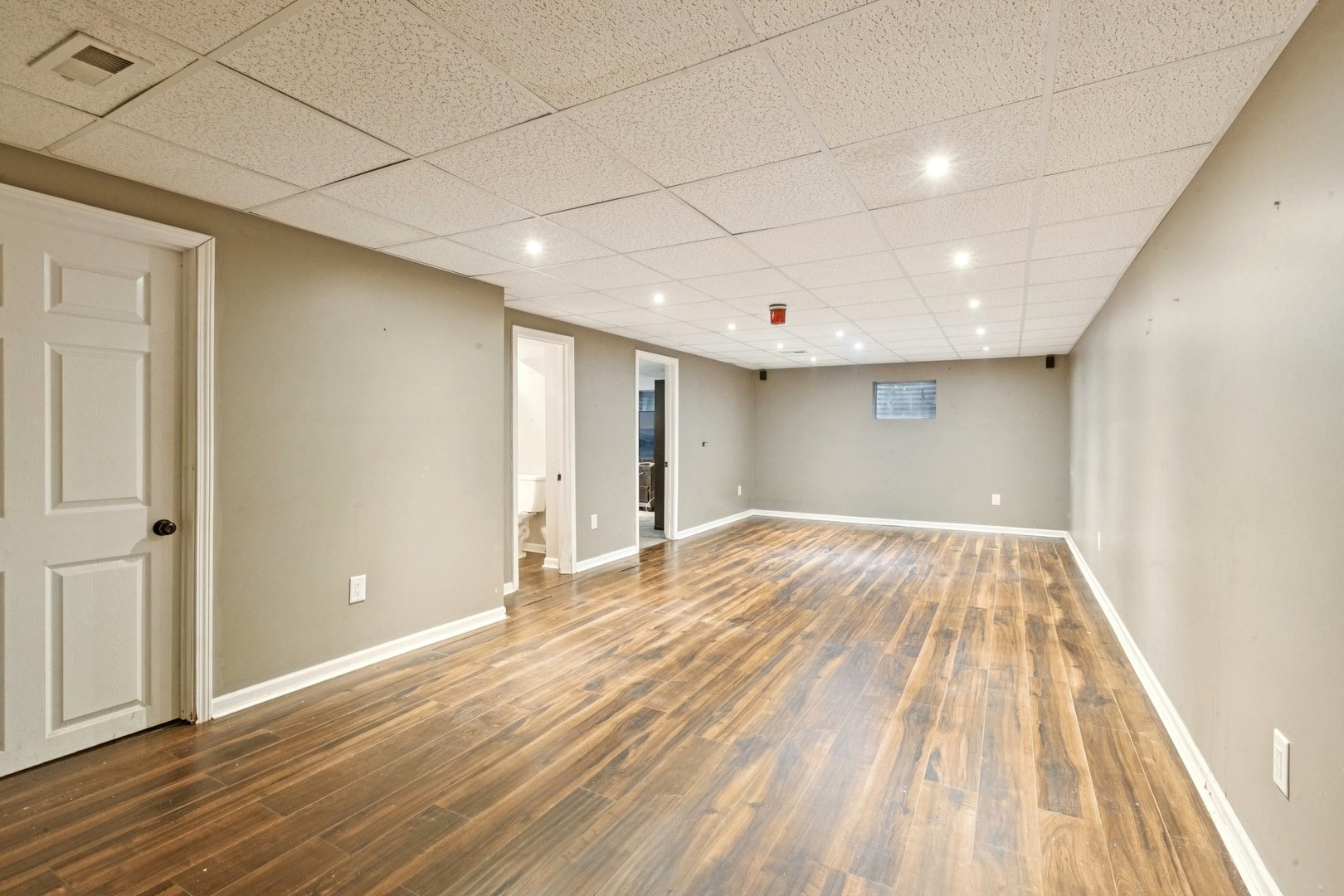 333 Grosvenor Court, Bolingbrook, IL 60440