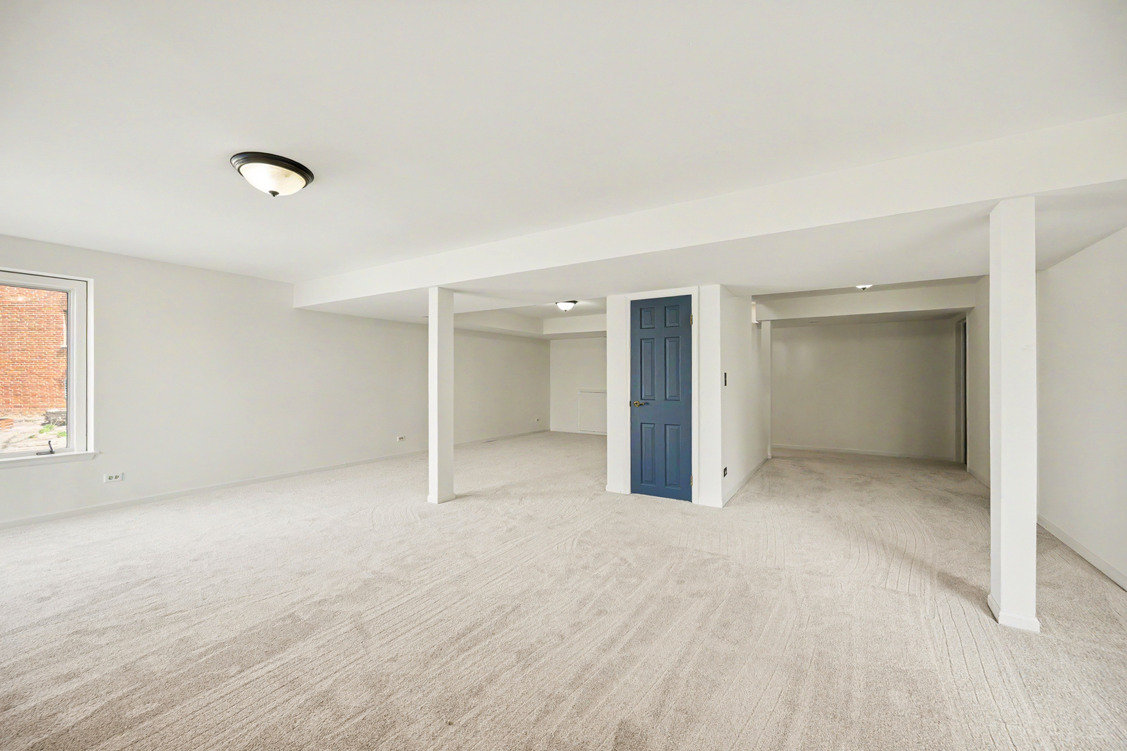 416 Lawrence Avenue, Glen Ellyn, IL 60137