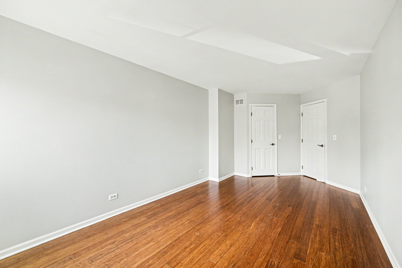 416 Lawrence Avenue, Glen Ellyn, IL 60137