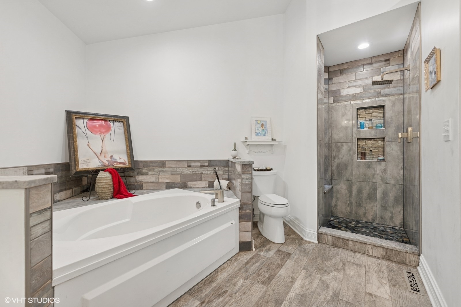 Bloomingdale, IL 60108