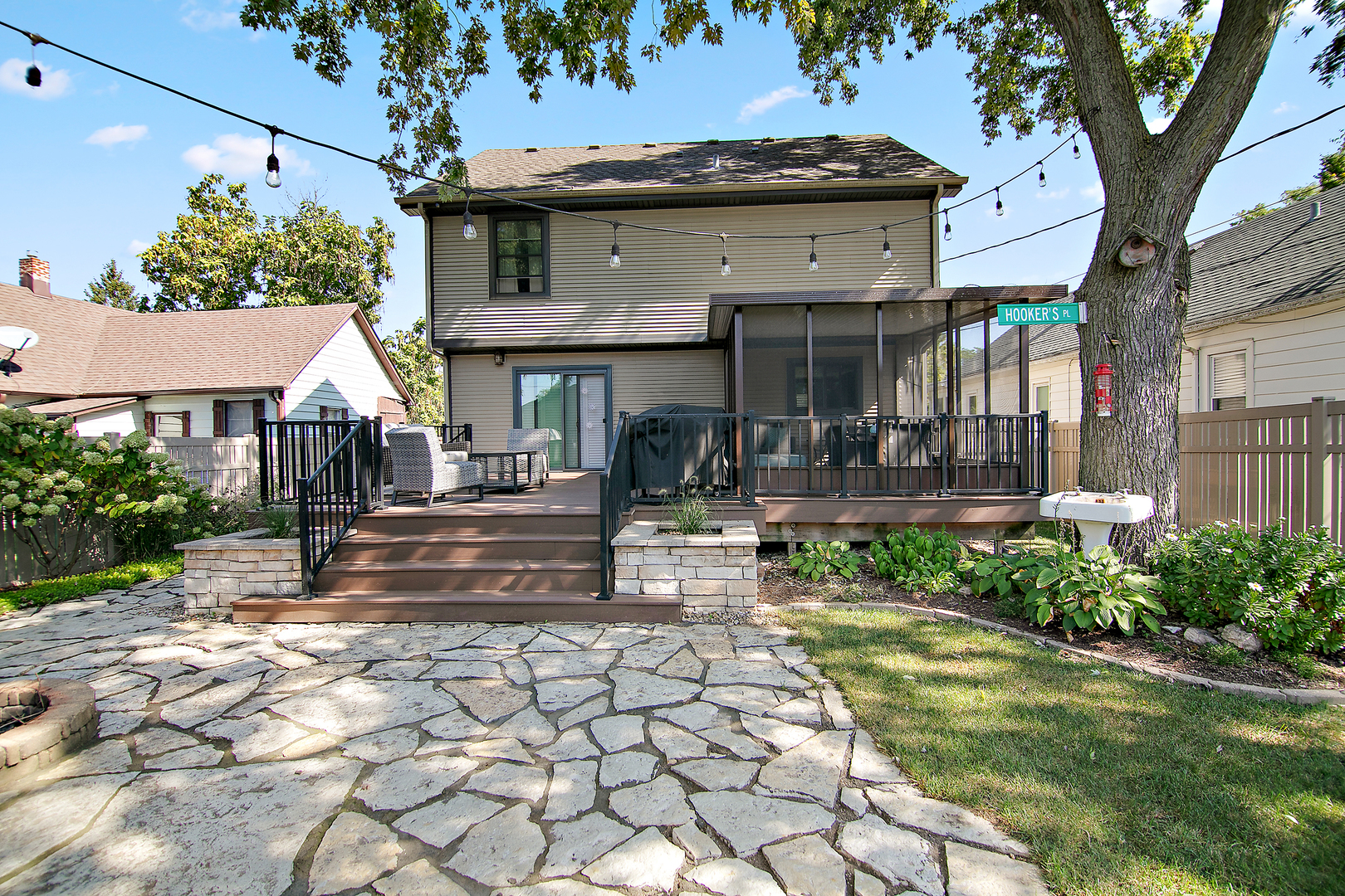 1002 Warner Avenue, Lemont, IL 60439