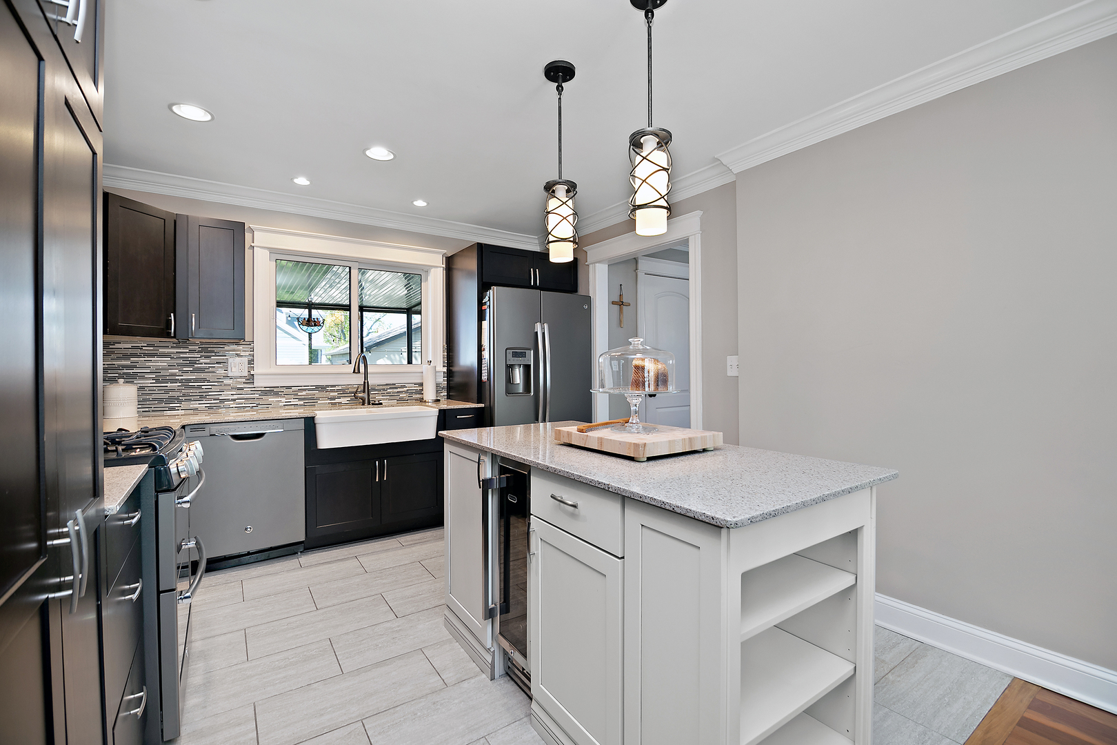 1002 Warner Avenue, Lemont, IL 60439