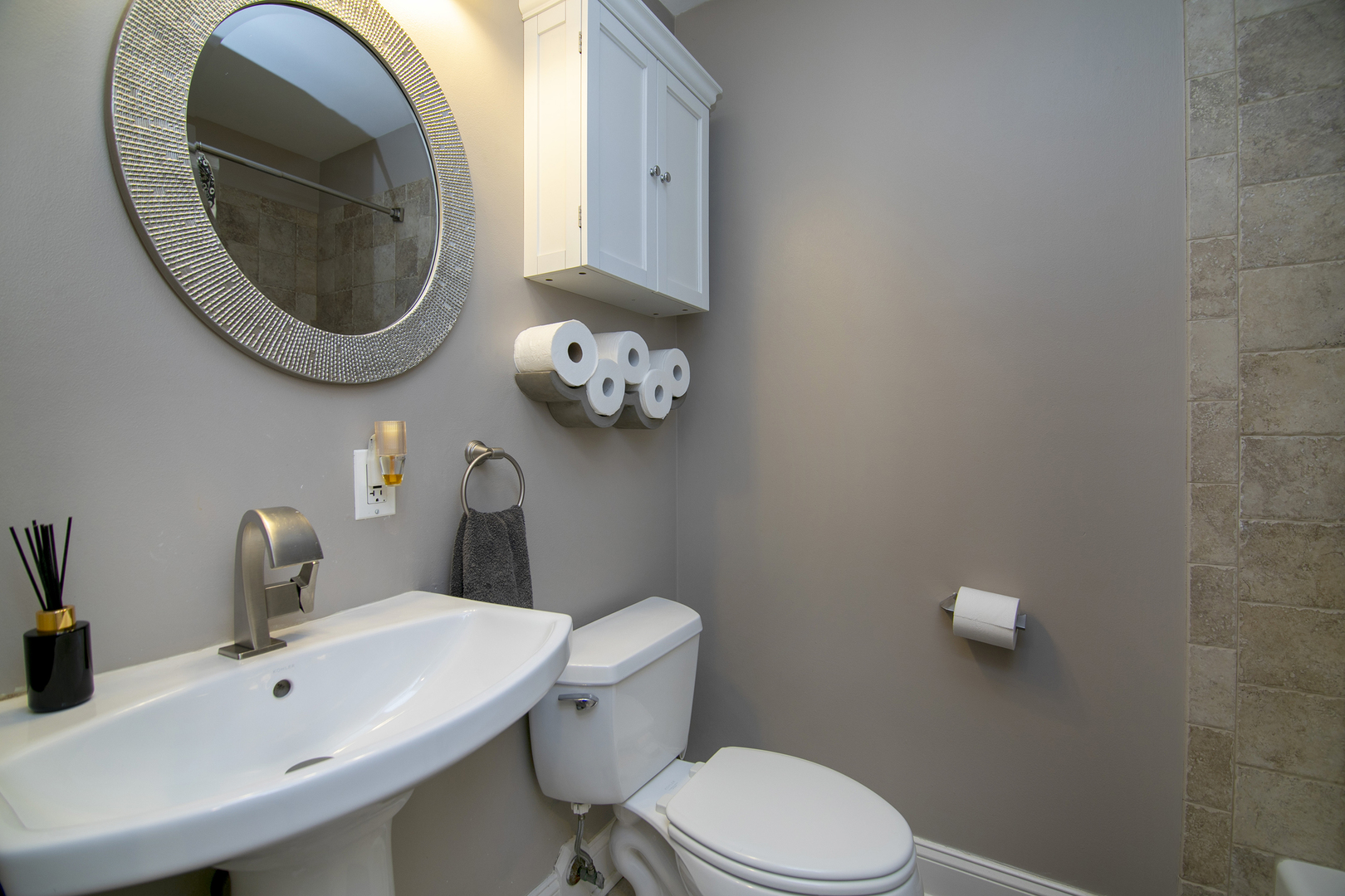 1002 Warner Avenue, Lemont, IL 60439