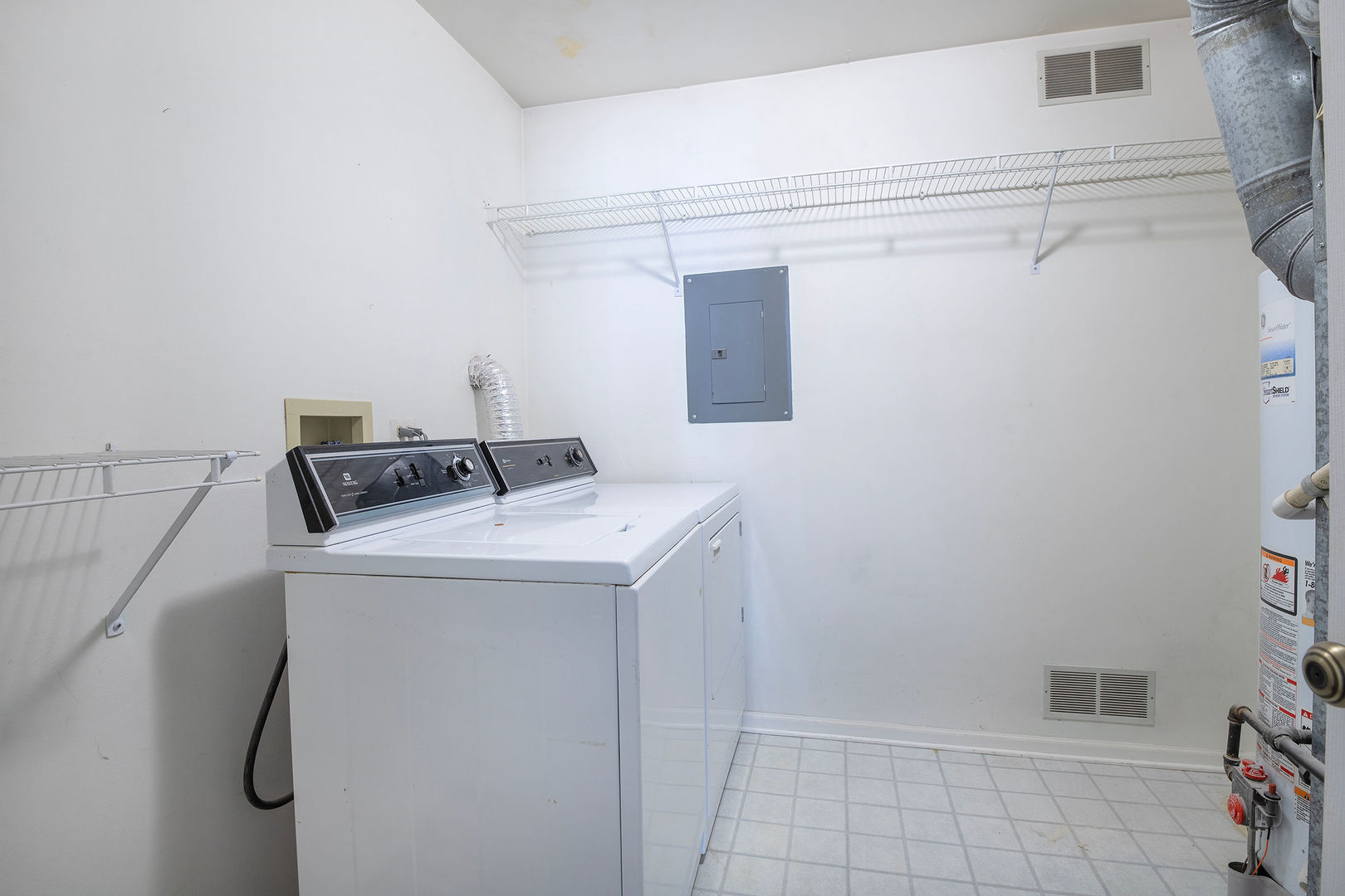 1001 Butternut Lane #C, Mount Prospect, IL 60056