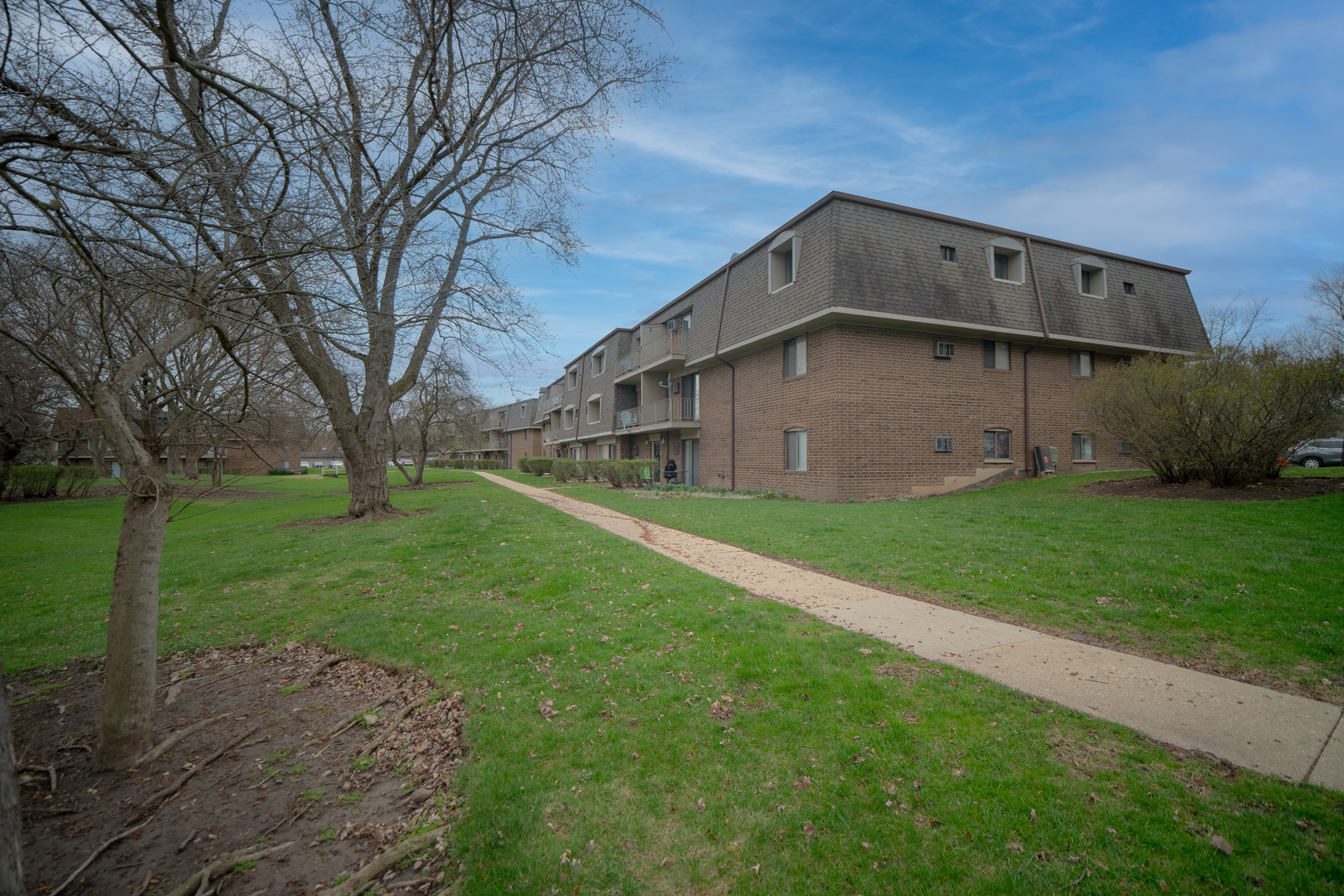 144 E Bailey Road #G, Naperville, IL 60565