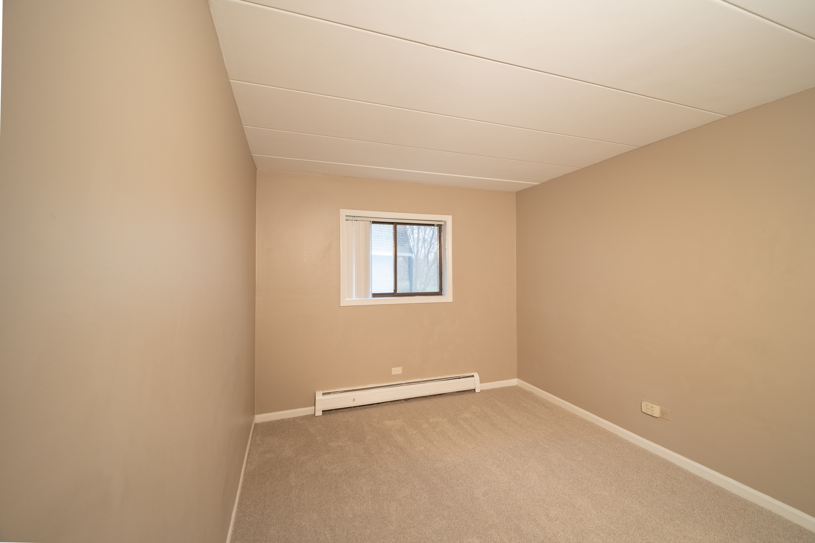 144 E Bailey Road #G, Naperville, IL 60565