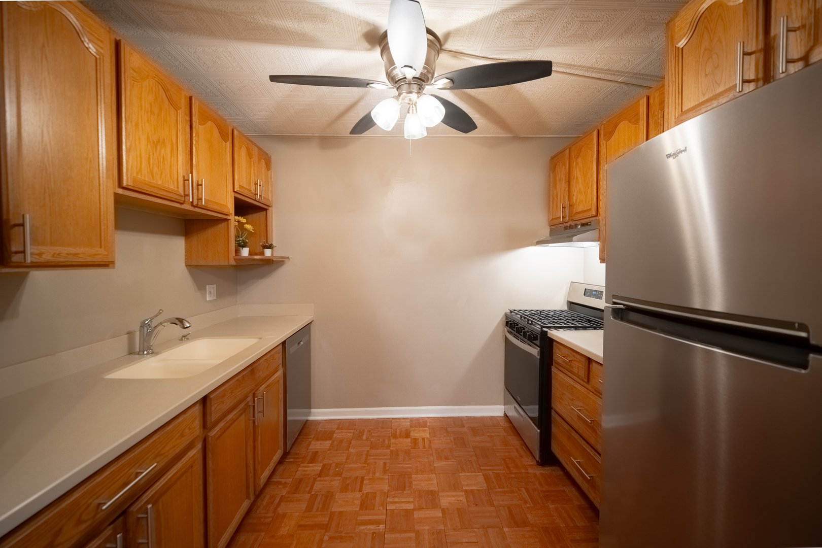 144 E Bailey Road #G, Naperville, IL 60565