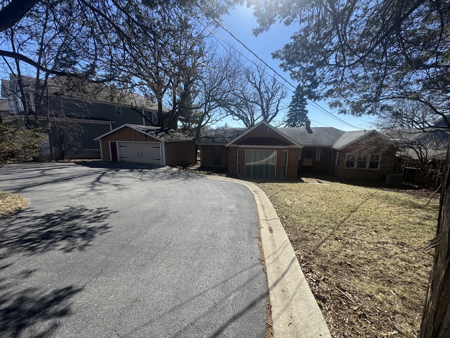 24301 Forest Drive, Lake Zurich, IL 60047