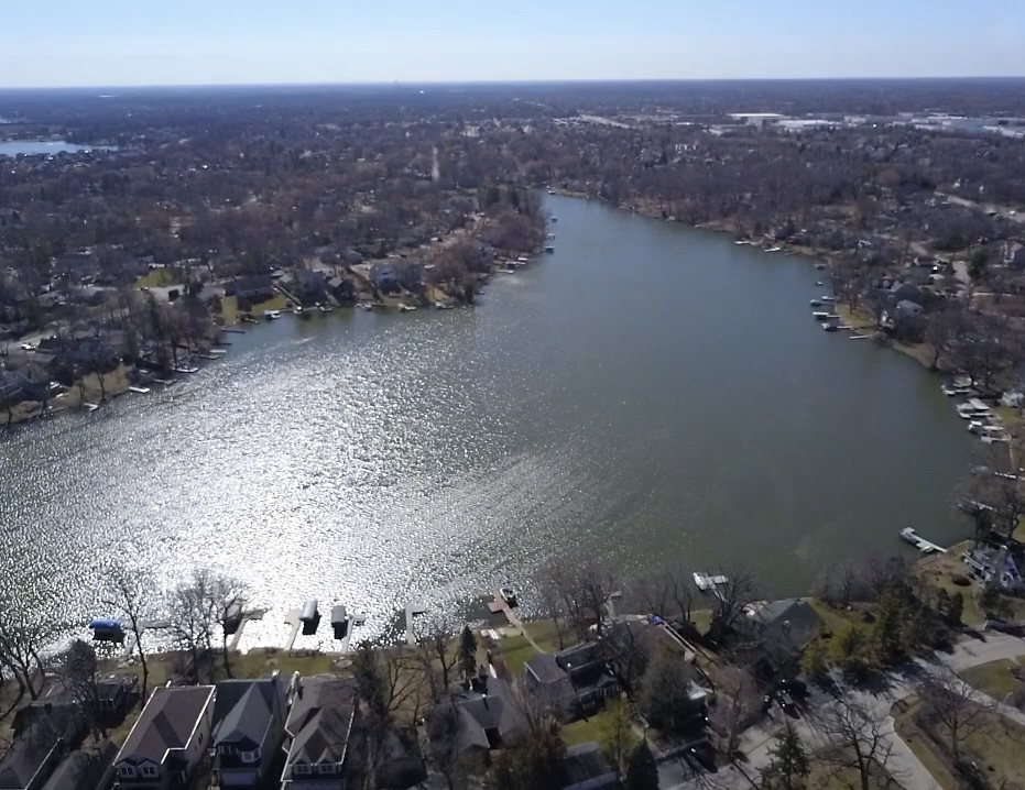 24301 Forest Drive, Lake Zurich, IL 60047