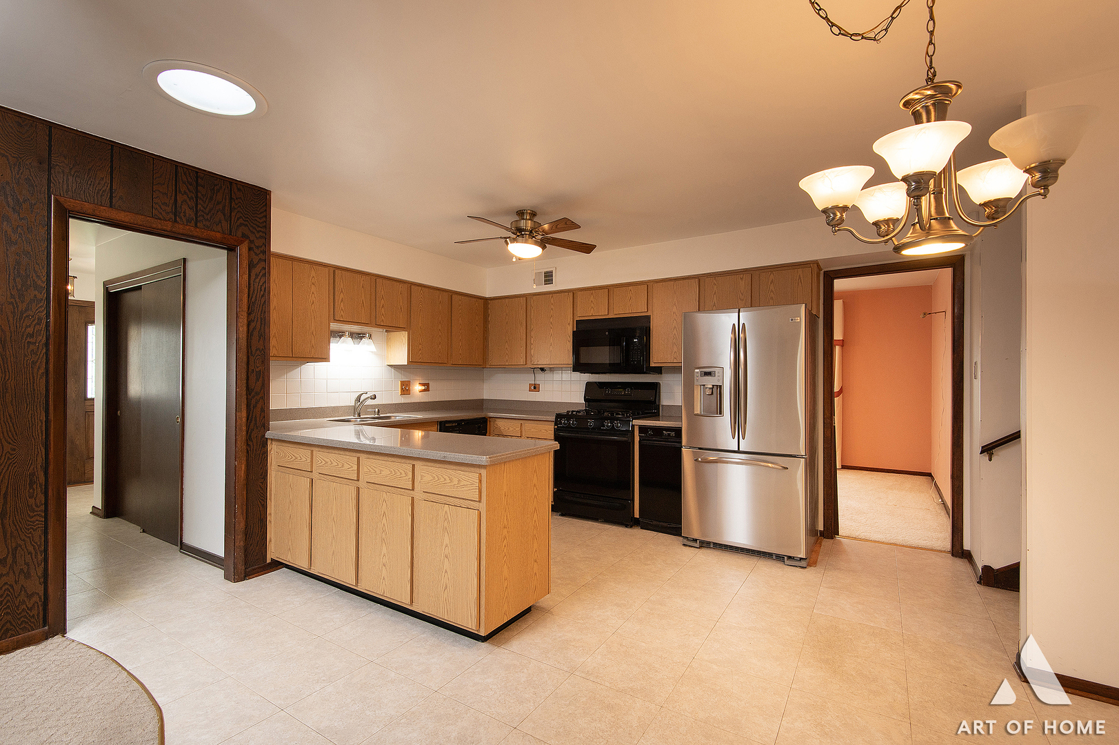 10614 S 84th Avenue, Palos Hills, IL 60465