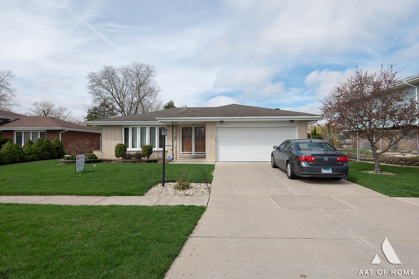 10614 S 84th Avenue, Palos Hills, IL 60465