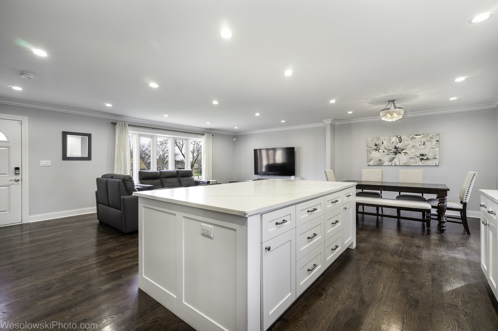 403 Whipple Lane, Westmont, IL 60559