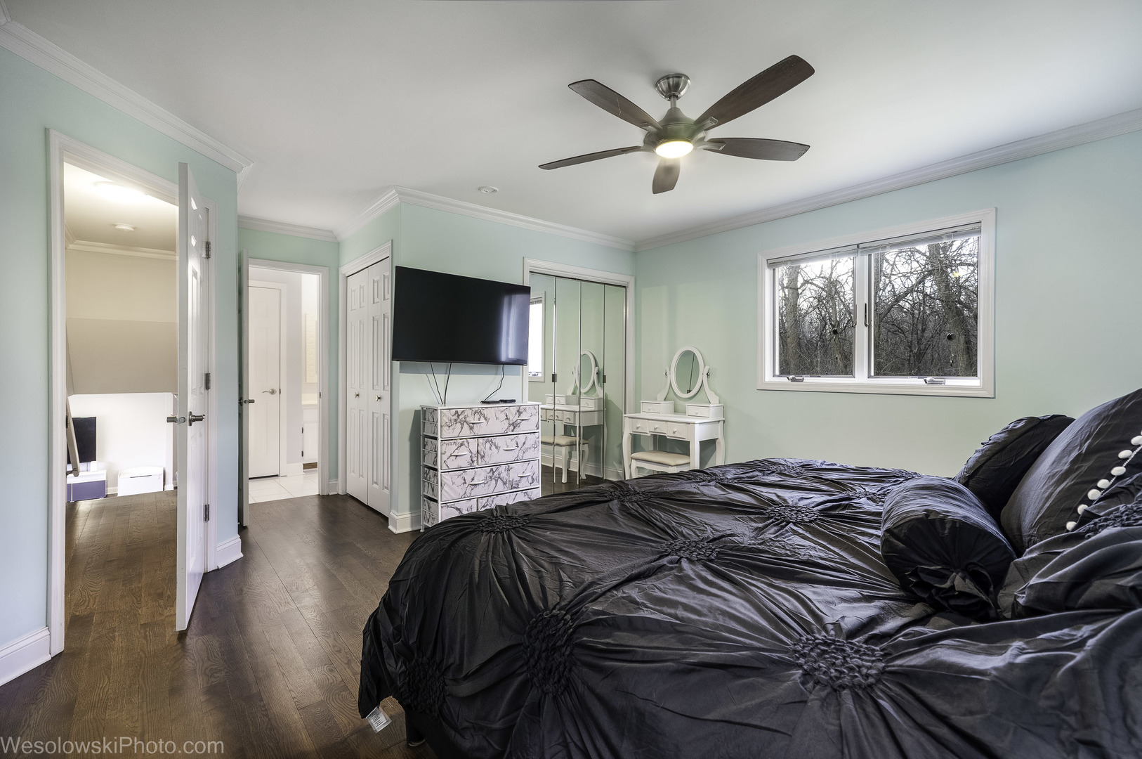 403 Whipple Lane, Westmont, IL 60559