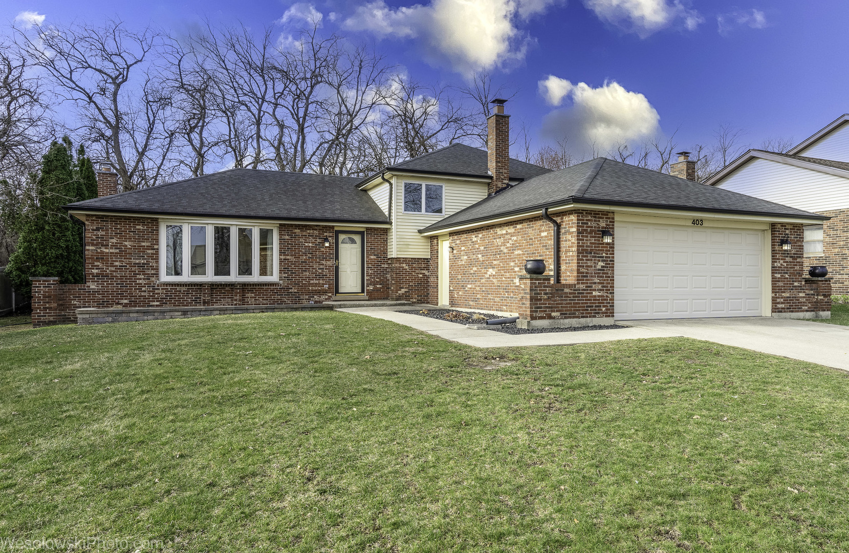 403 Whipple Lane, Westmont, IL 60559