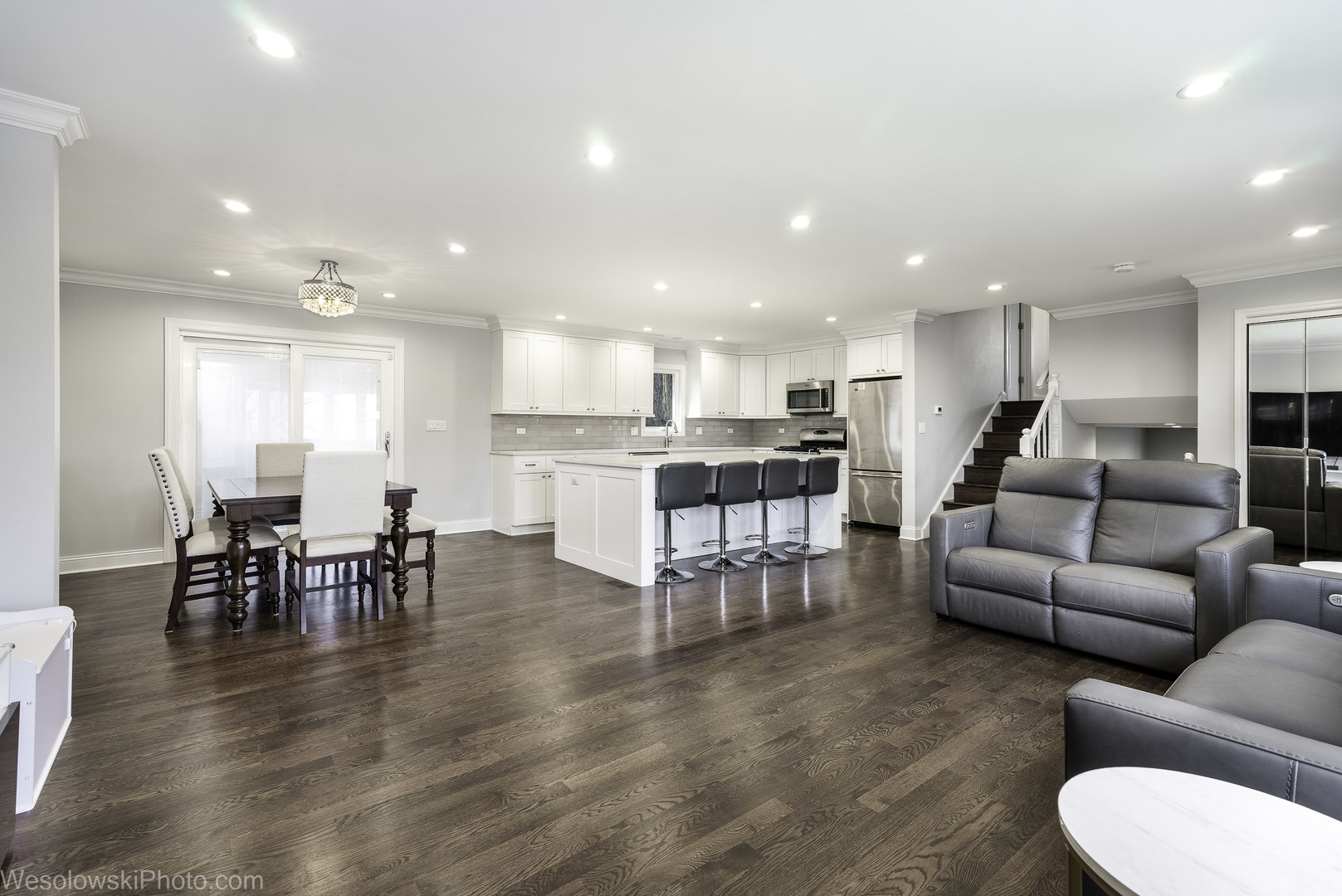 403 Whipple Lane, Westmont, IL 60559