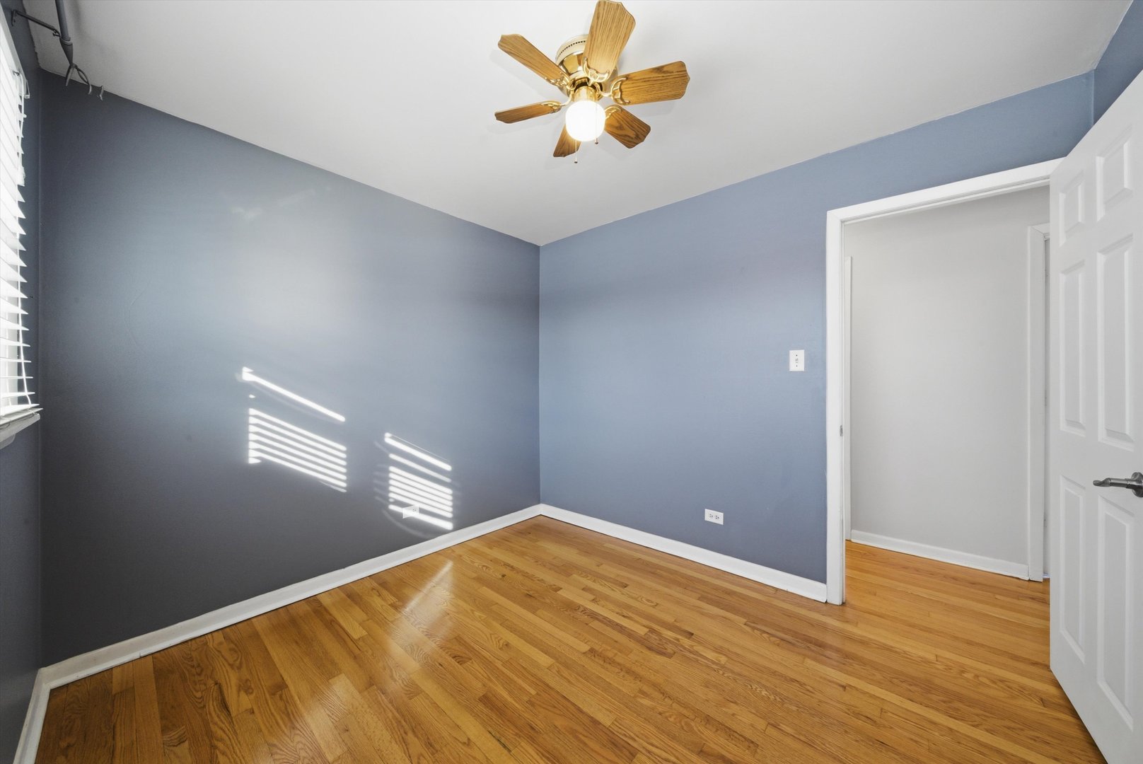 7635 S Oconto Avenue, Bridgeview, IL 60455