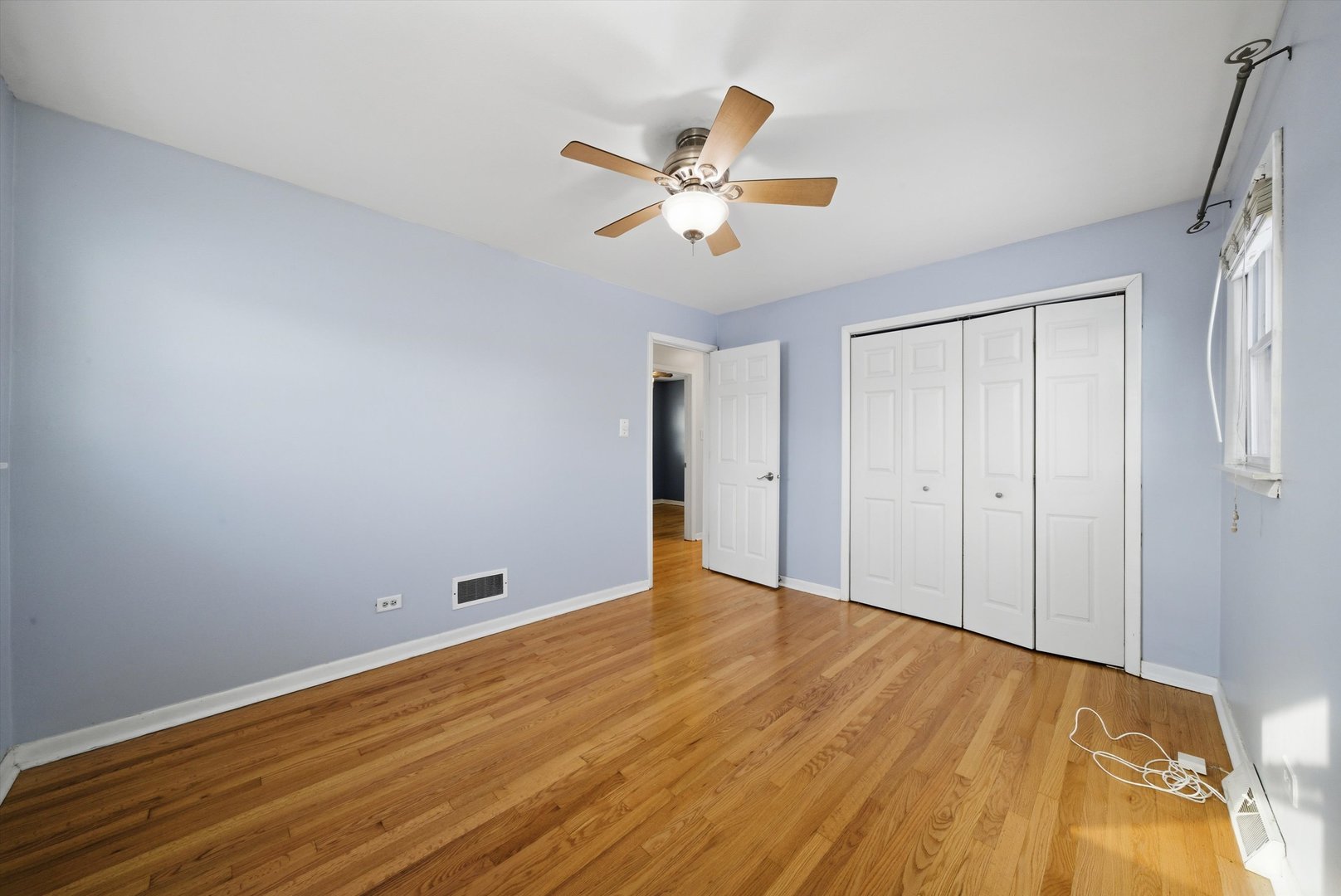 7635 S Oconto Avenue, Bridgeview, IL 60455