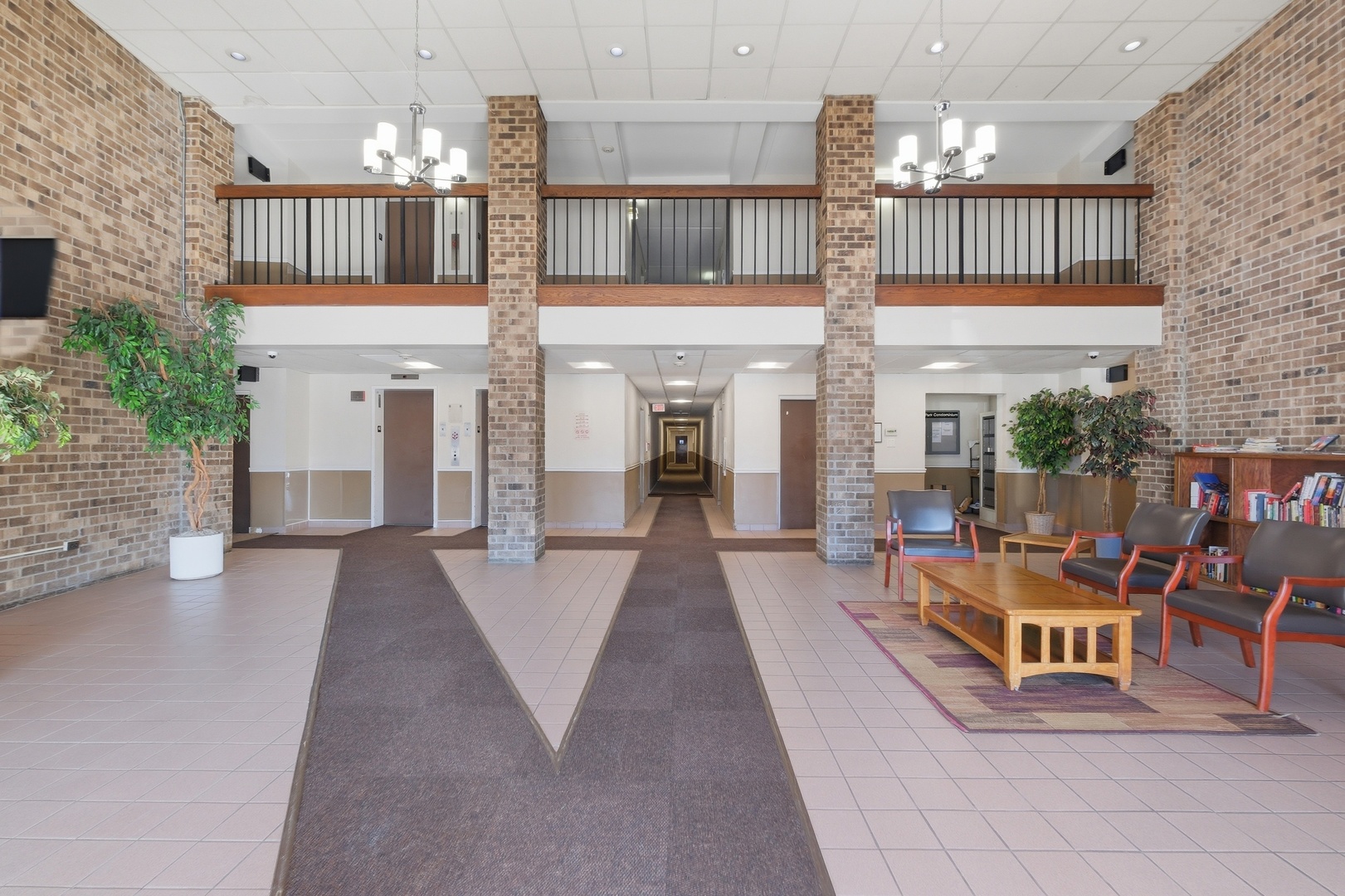 1460 Fairlane Drive #228, Schaumburg, IL 60193