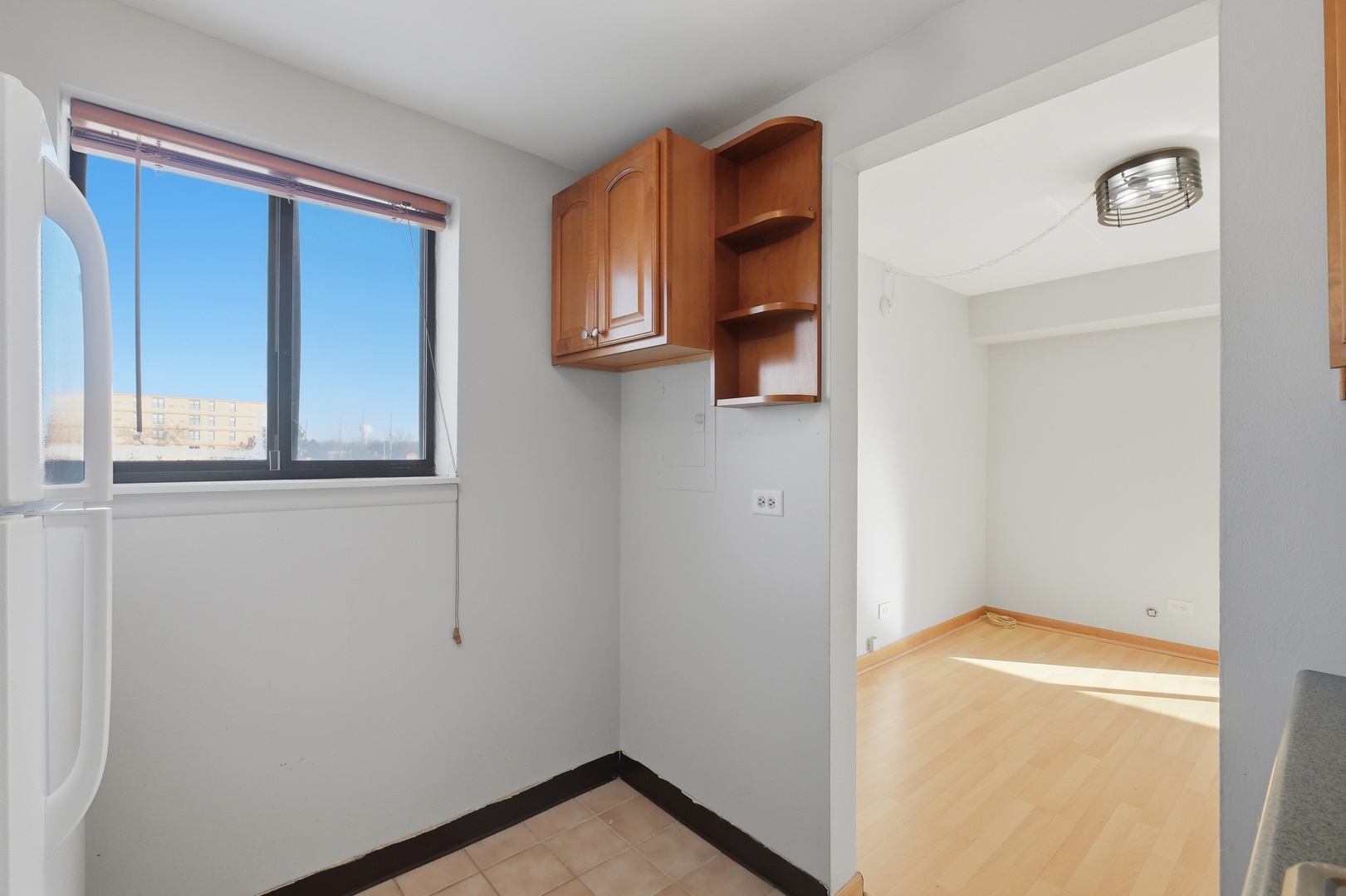 1460 Fairlane Drive #228, Schaumburg, IL 60193