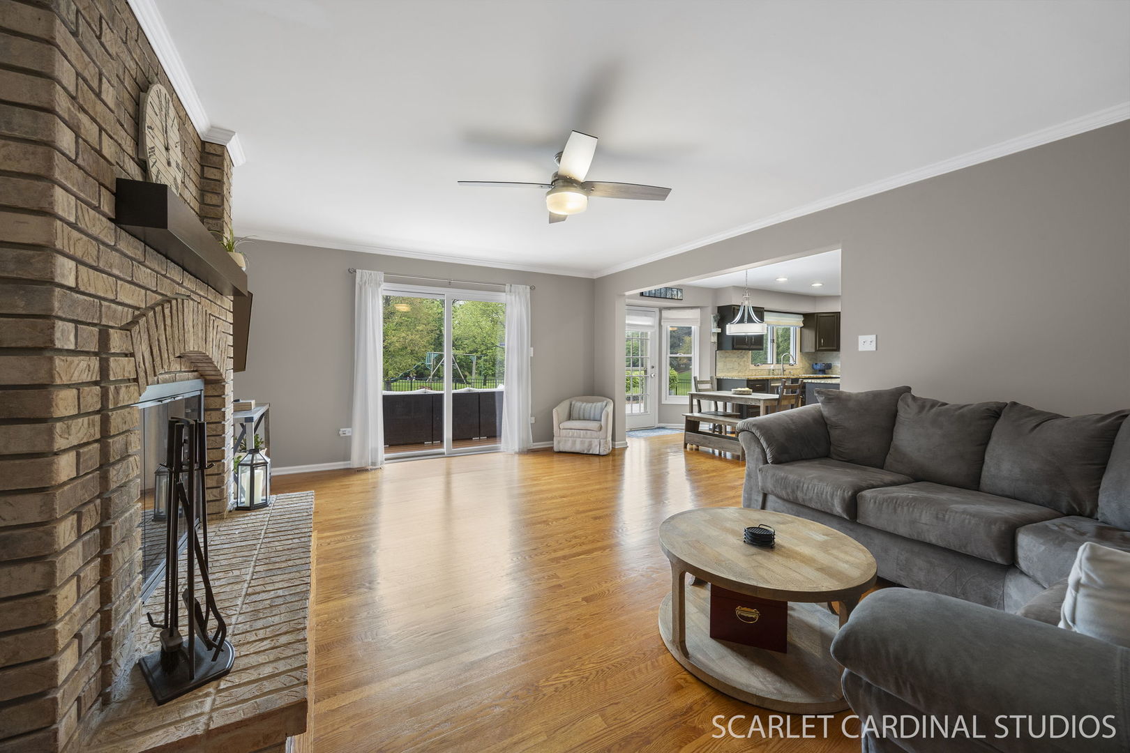 2875 Carriage Way, Aurora, IL 60504