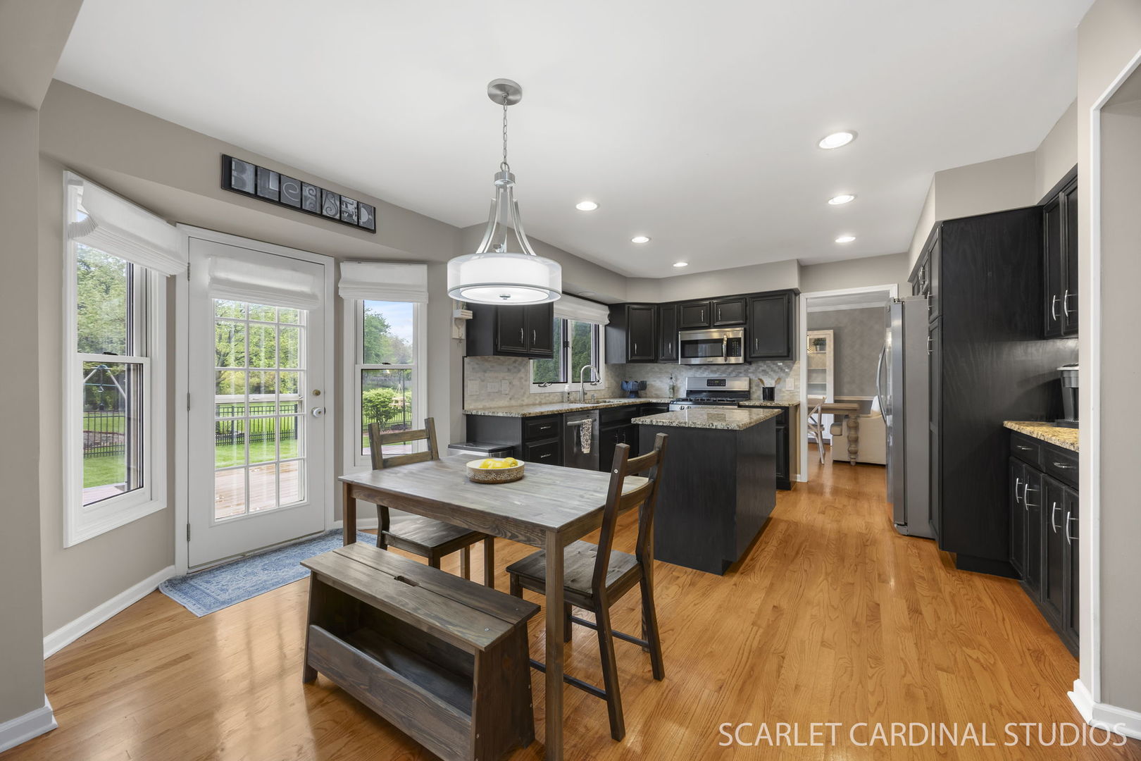 2875 Carriage Way, Aurora, IL 60504