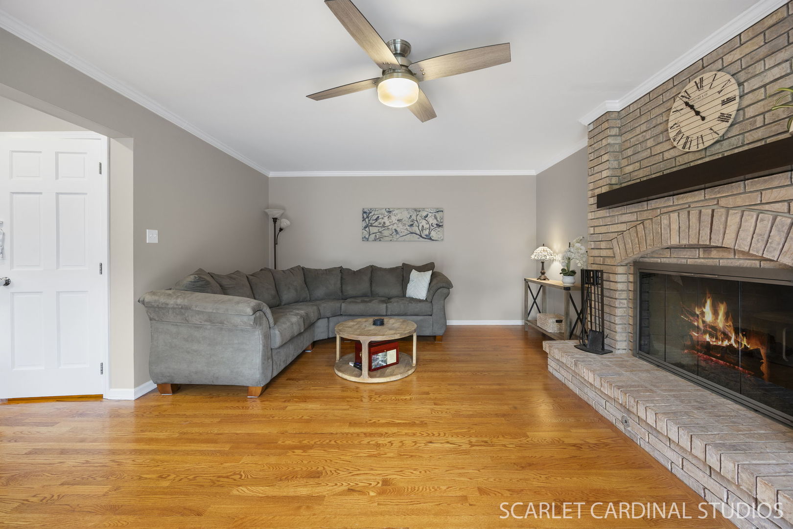 2875 Carriage Way, Aurora, IL 60504