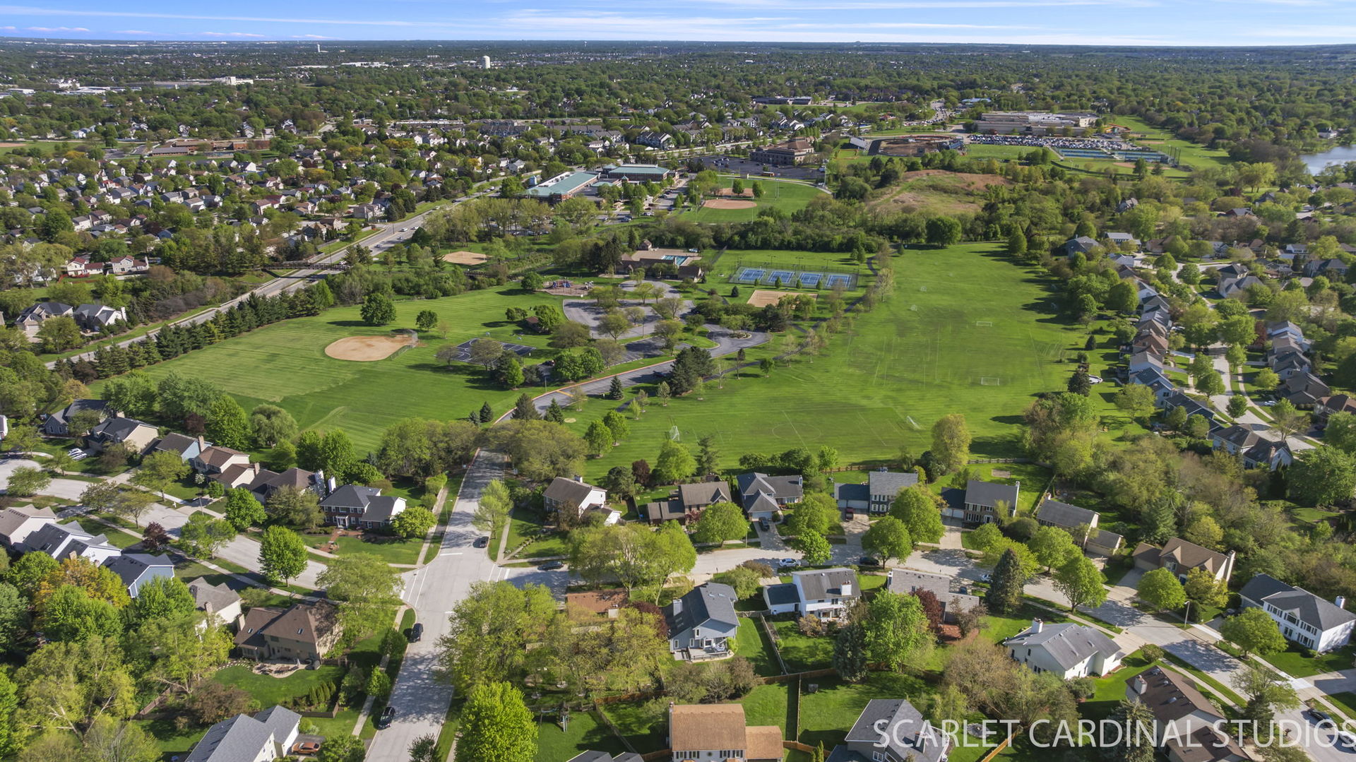 2875 Carriage Way, Aurora, IL 60504