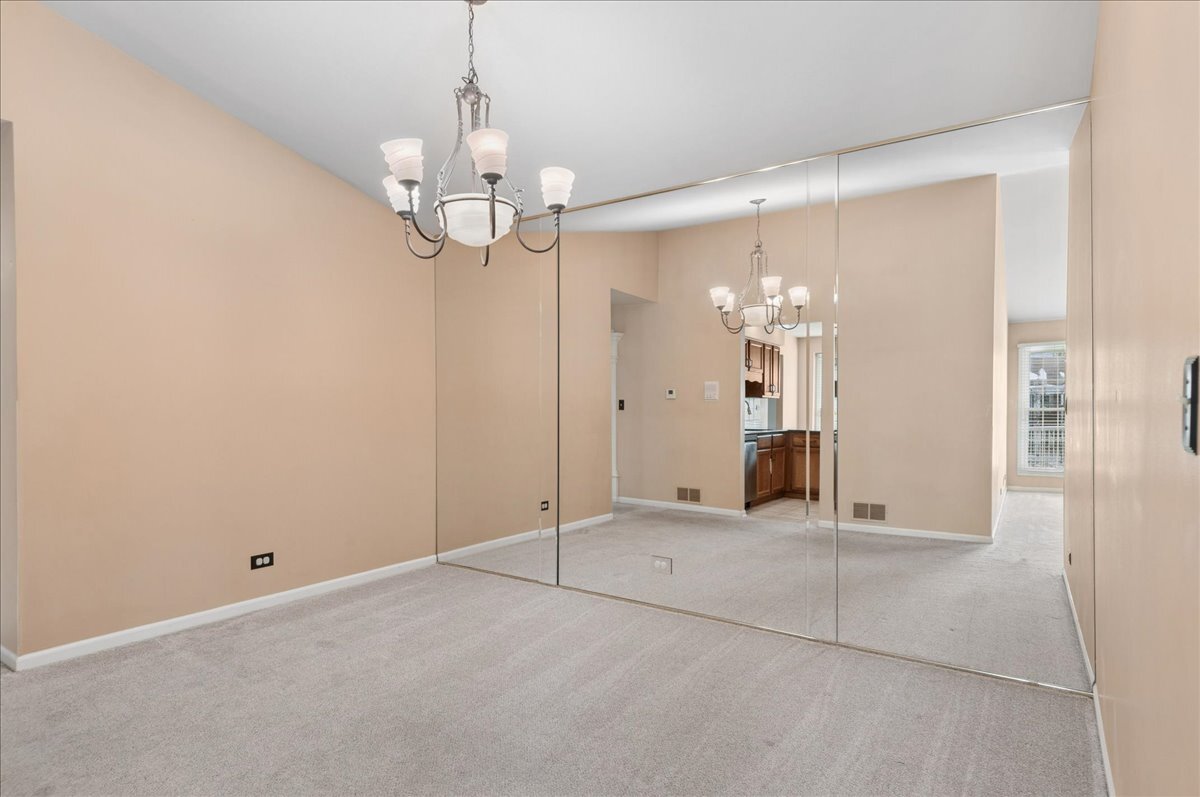 Naperville, IL 60563