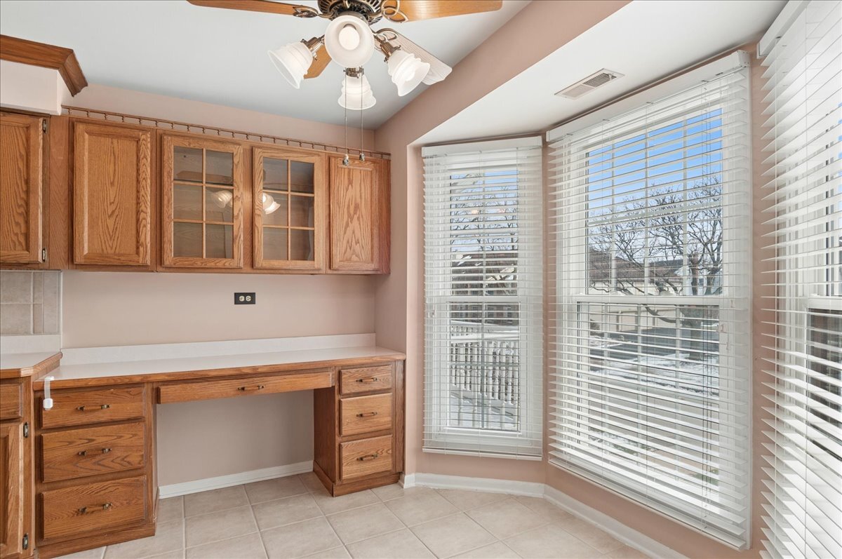 Naperville, IL 60563