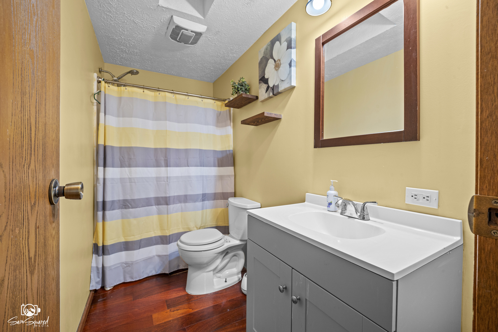 27057 S Woodlawn Avenue, Crete, IL 60417