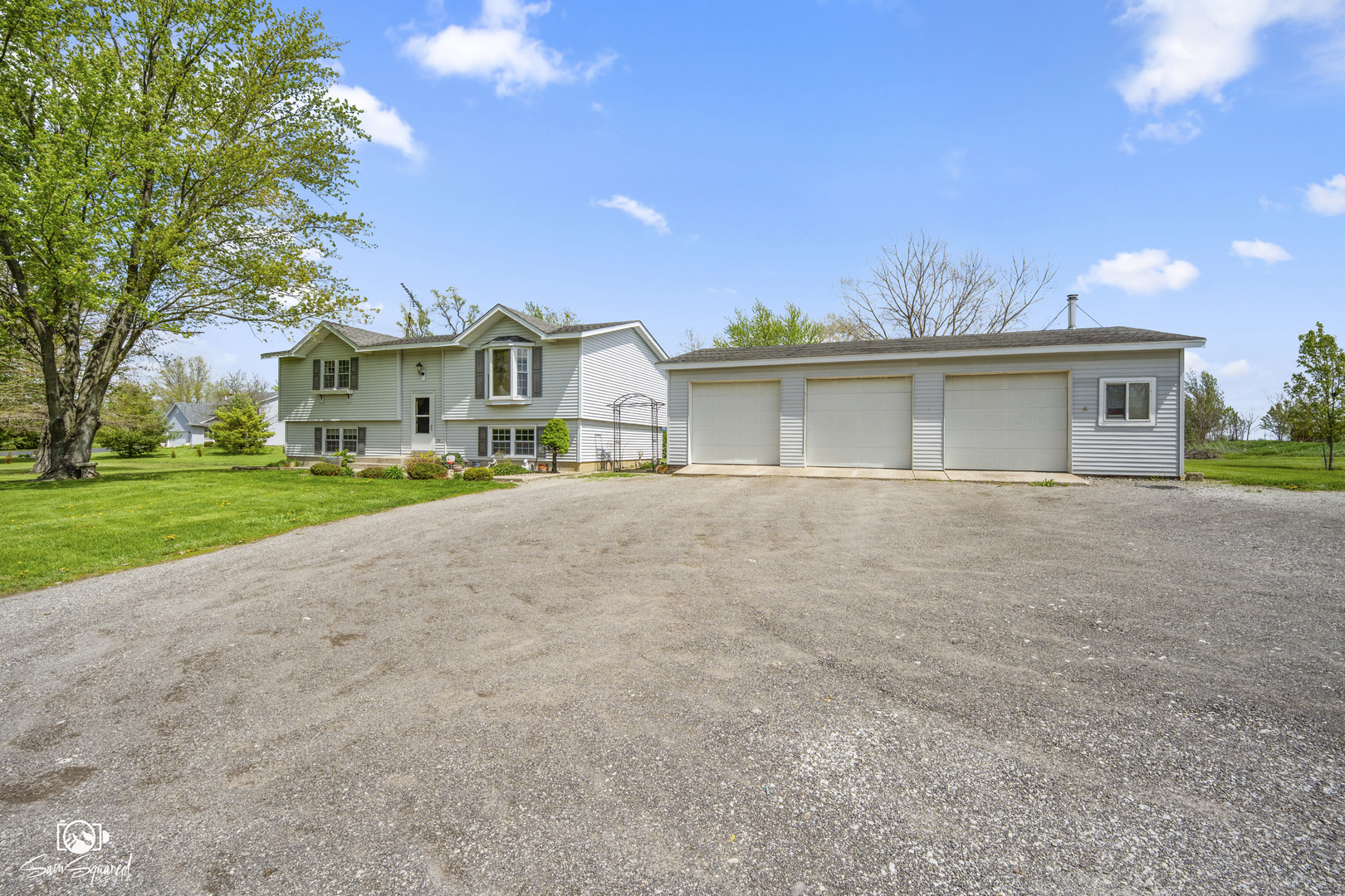 27057 S Woodlawn Avenue, Crete, IL 60417