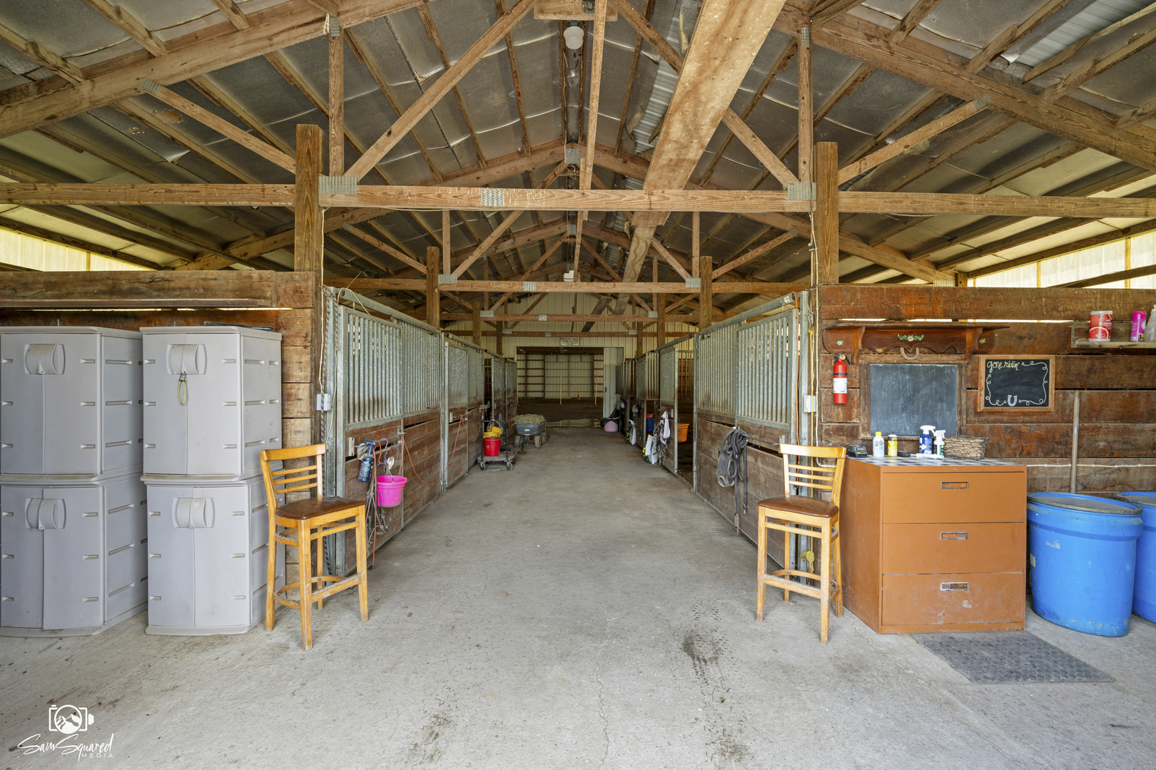 27057 S Woodlawn Avenue, Crete, IL 60417