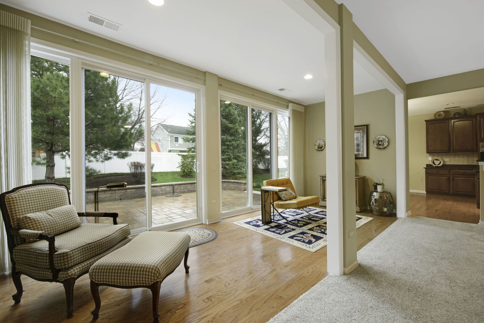 585 Tuscan View Drive, Elgin, IL 60124