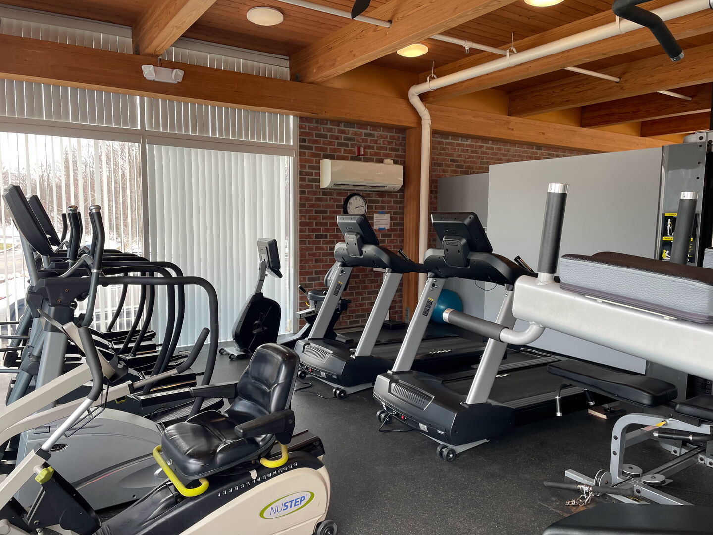 362 Kelburn Road #324, Deerfield, IL 60015