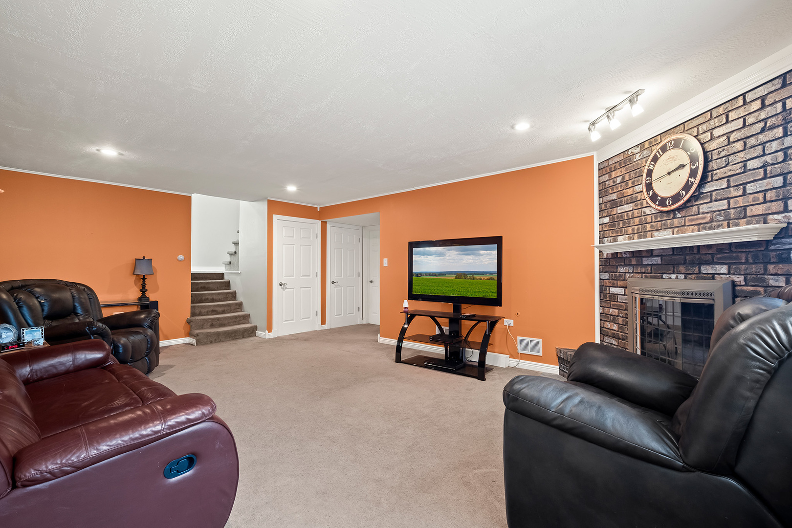 15426 Primrose Court, Orland Park, IL 60462