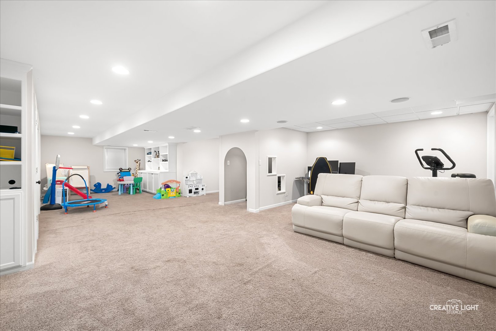 4515 Barr Creek Lane, Naperville, IL 60564