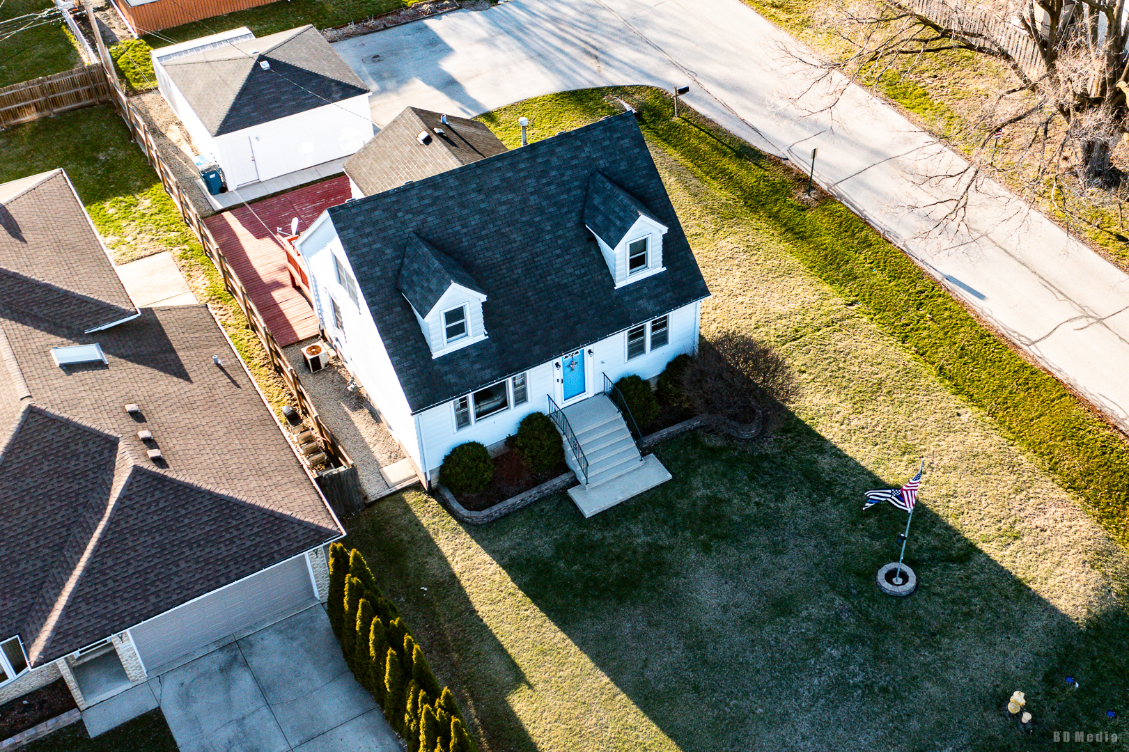 10500 S 80th Court, Palos Hills, IL 60465